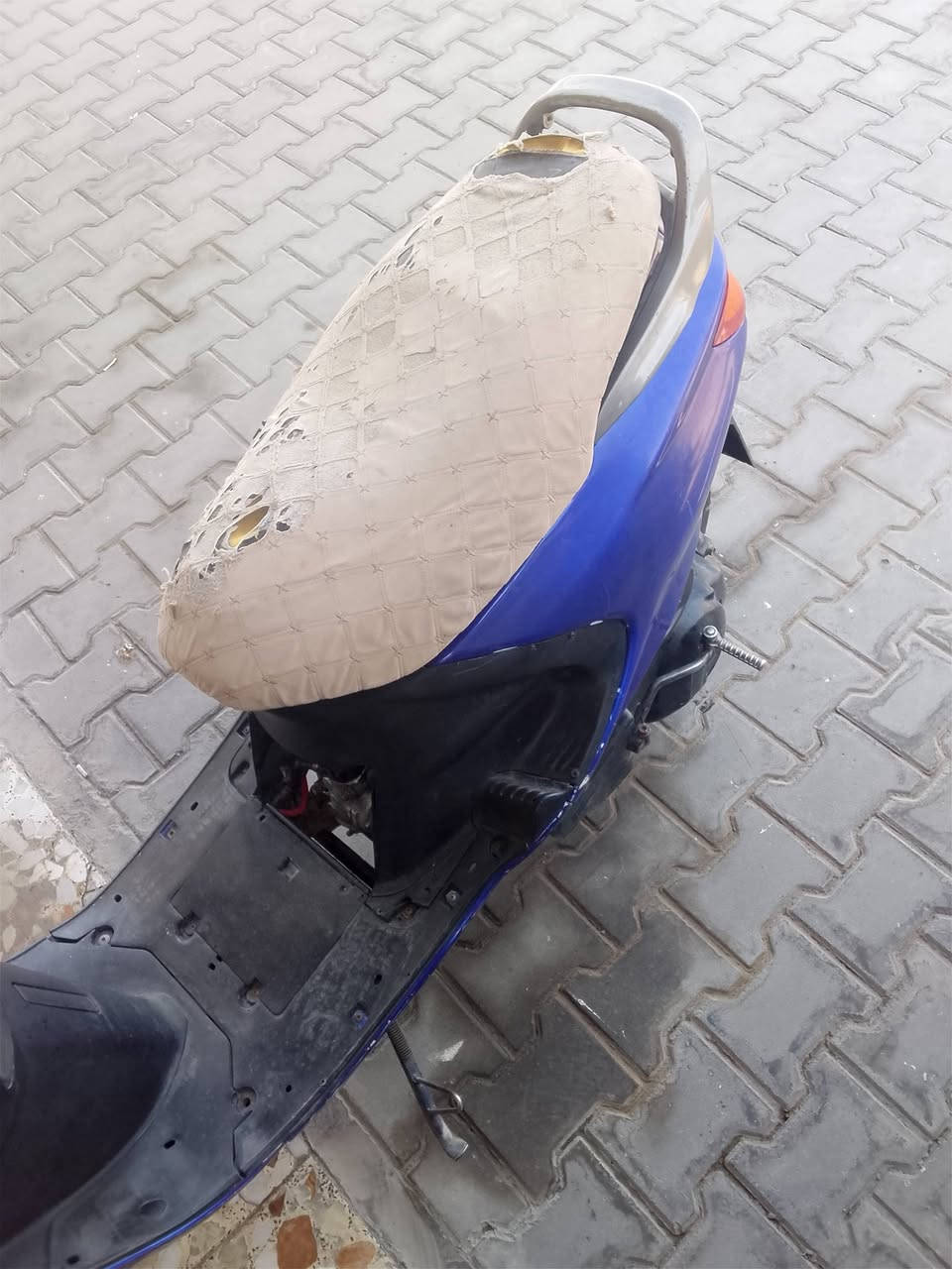 السلام عليكم
فراشه البيع 
السعر 300 وبيه مجال 
الدراجه حلوه ونضيفه شوفت عينك 
العنوان نجف حي العسكري 
***********
