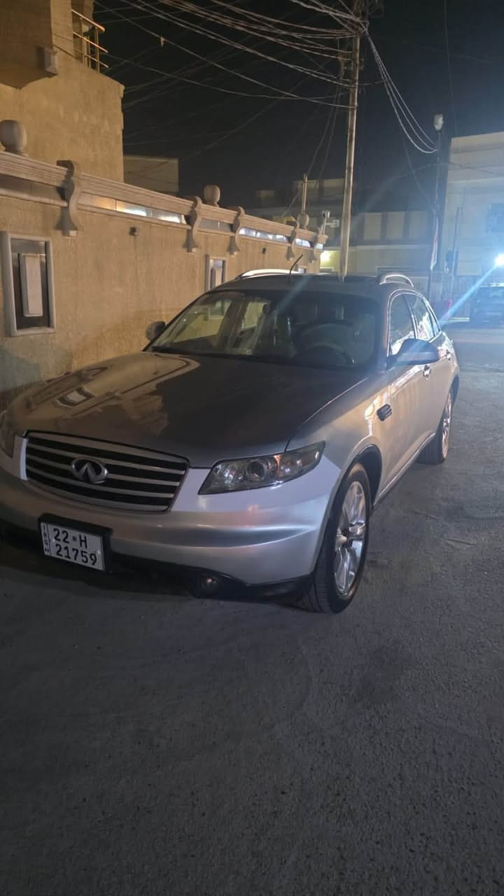 السلام عليكم
انفنتي fx35 موديل 2008
اربيل / تحويل ثاني يوم 
كير مكينة بلادي v6 شرط برغي ما مفتوح 
لون سلفر
صدر جديد 
تبريد شغال شرط ثلاجة  
بيها قطعه وحده صبغ 
تخم تاير جديد توه شديته صار سبوعين 
زنون اصلي مو عادي
سيارة نظيفه الف متصرف عليها 
السعر 80 
مكاني الحله ***********
