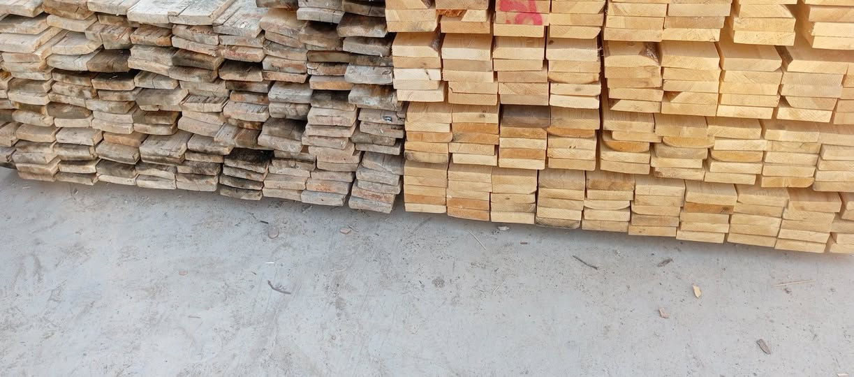 🔥 وصلتكم أجود أنواع اللوح الروسي 🔥
🏗️ النوع الأول: لوح روسي جديد ▪️ السماكة: 25 ملم ▪️ الطول: 4 متر ▪️ متين ومناسب للأعمال الإنشائية
💪 النوع الثاني: لوح روسي مستعمل  ▪️ مصبوب عليه صبتين ▪️ التندر: 22 ملم ▪️ الطول: 4 متر ▪️ متين وعملي للاستخدام
💰 متوفر للبيع بسعر الجملة 🔄 ومتوفر للإيجار
📍 الموقع: الحويجة 
🏪 مجمع أبو عمر
📞 للاستفسار والحجز: ***********
🔥 الكمية محدودة — بادر بالحجز قبل نفاد الكمية!
