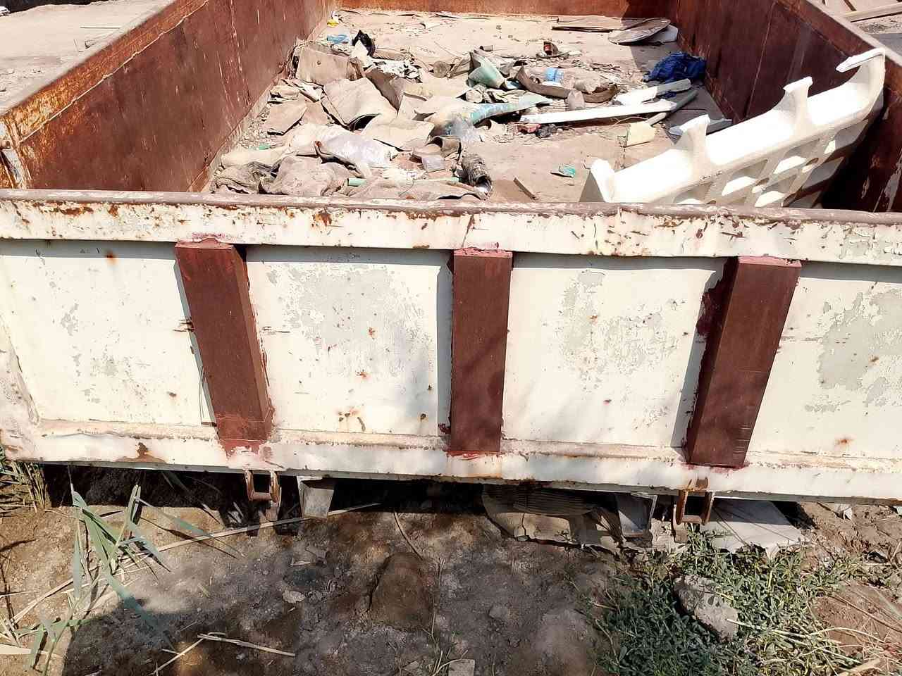 جاك صيني • موديل ٢٠٠٩ • ٣م٨٠