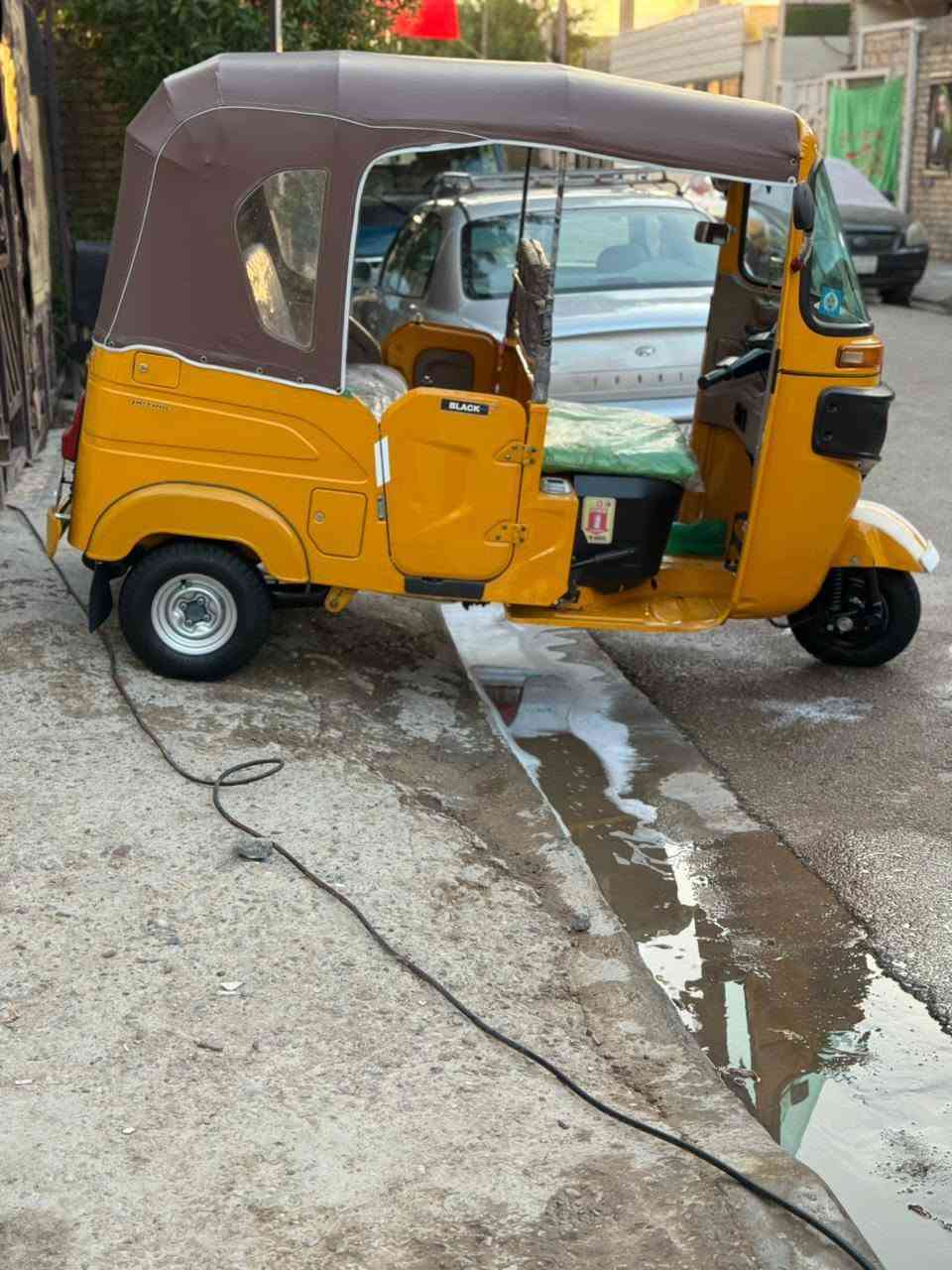 تكتك موديل 22 شهر3رقم بغداد هزه جديده بيها لغد ع كد شبر بارد ولباقي كفاله عامه دوس ما معمره مكينه مكفوله السعر تصل وتدلل ***********
