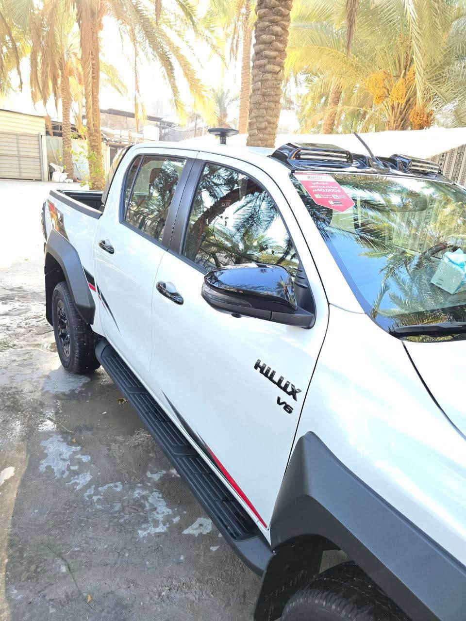 هايلوكس 2025 GR  للبيع 

كفاله عامه 
رقم بغداد تحويل مباشر  
ماشيه 30الف كم 
V6  فول مواصفات
رادار + كامرات محيطيه 
تبريد امامي وخلفي 
ثلاجه 
شاحن لاسلكي 
كفاله عامه من كلشي 

مكاني كربلاء طويريج 
رقمي *********** 

سعر 445

نص مكتوب في الصور:
- مطلوب
- 49,000 د.ك