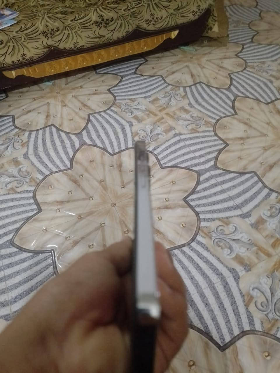 TECNO CAMON 20 Pro
جهاز نضيف ومكغول كفاله عامه فقط مبدل دكمه التعلي وفطر خفيف فوك بلطرف 

ذاكره 256 
عشوائيه 8+8=16

الجهاز نضيف بمعنه الكلمه 

كله شغال مابي اي خلل 
بصمه بلشاشه

يشغل 60 فيم حقيقي

سعره 160 بي مجال حك الجيه فقط  

تفاصيل تفضل واتساب او اتصال ***********
