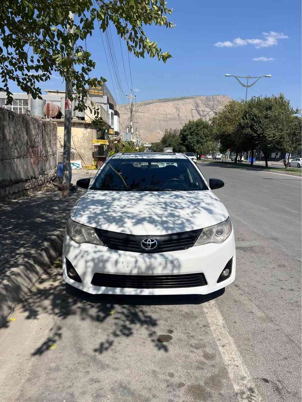 تۆیۆتا کامری ٢٠١٤ بە شەرتی دوبەی
سەیارەکە سەقف و حیزامی بە شەرتە
دینگە و ناو دەرکە و جەمپی نیە بە شەرت
گێڕ و مەکینە و تەبرید بە شەرت
غرامەشی بە شەرت
نرخی/٦٥$
بۆ پەیوەندی/***********
شوێن مێرگەسۆر مرغصور, أربيل
