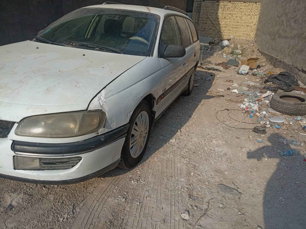 السلام عليكم للبيع اوبل اوميكا بزون استيشن موديل ١٩٩٦ رقم بغداد انكليزي سياره بلادي شواصي لوك تخم تاير جديد اكسل صدر نضيف جدآ مكينه وكير اوتوماتيك محرك برنس لا صرف لا تبخير وكير كهربائيات كله شغاله السعر ٢٦ ورقه بيع سريع شرط التحويل مكاني بغداد *********** بيع فقط
