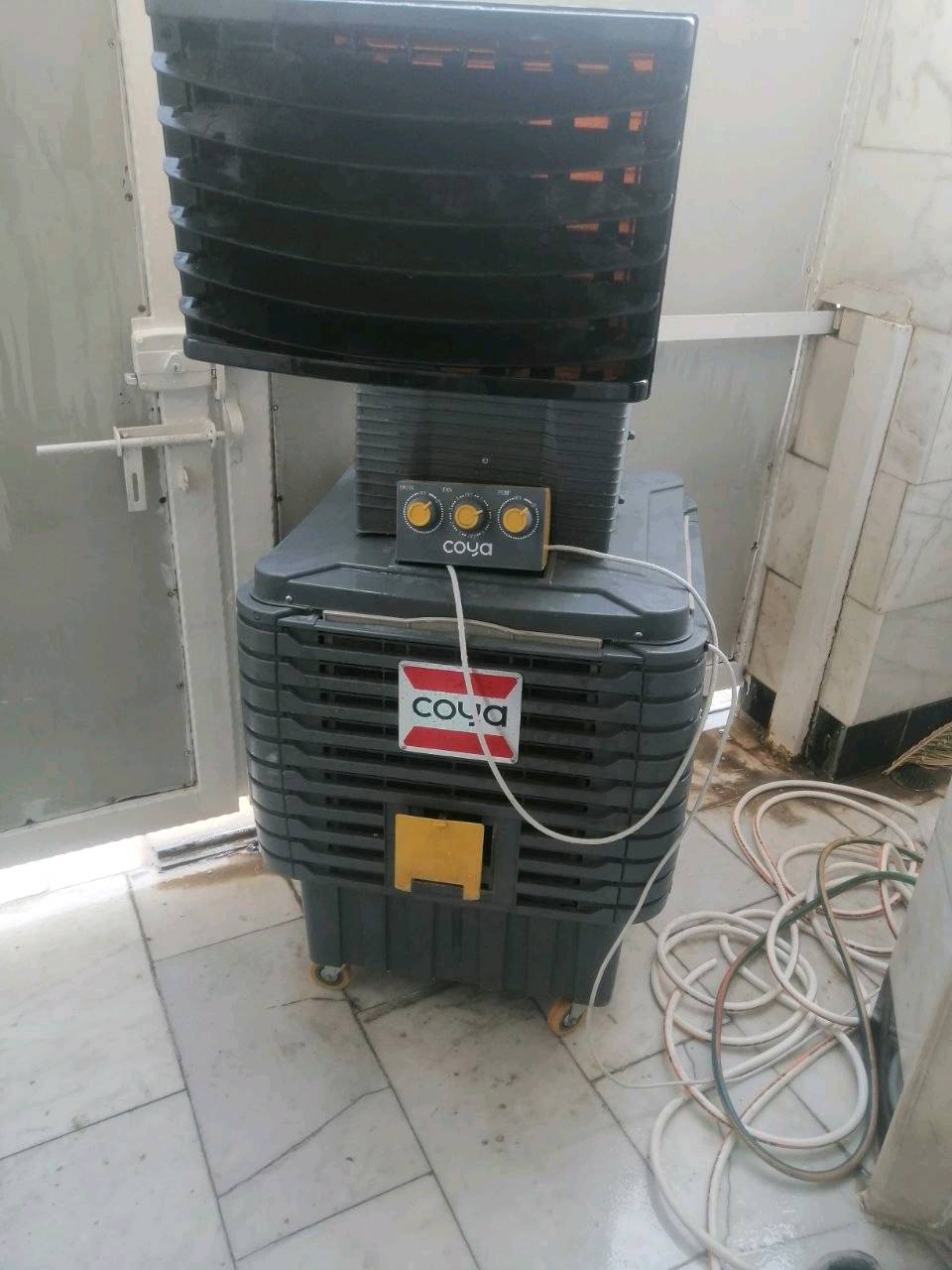 📢 للبيع مبردة هواء COYA
❄️ النوع: مبردة هواء صحراوية / دكت
🏷️ الماركة: COYA
✨ الحالة: شبه جديدة جداً
⏱️ مدة الاستخدام: تقريباً شهرين فقط
⚙️ تحكم بعدة سرعات
💧 نظام تبريد بالماء
🛞 مزودة بعجلات لسهولة الحركة
💪 موتور قوي
🏠 مناسبة للبيت، المحل، المكتب والمكان المفتوح
💰 السعر المطلوب: 250,000 دينار عراقي
📞 مكلف بالنشر: ***********
📍 سبب البيع: عدم الحاجة إليها.