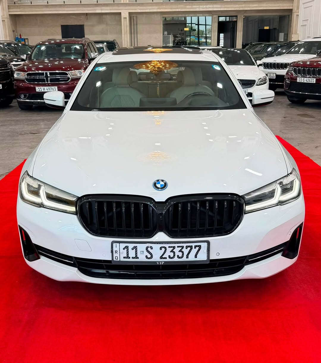 السلام عليكم
Bmw 530
مديل ٢٠٢٣
موصفات
 بلكن ثلاثة انضمة
هايبرد بانزين كهرباء 
كفالة عامة كت M
هزه وسنوية جديدة
سلايد
ماوس 
داتا شو 
، داخل اناره متعددة الالوان 
بصمة 
مري كهرباء ورادار بل مري 
تبريد قطعتين 
ماشية ٦٣ الف ميل
بردات 
اوتو بارك
 حساسات امامي خلفي 
جنطه كهرباء 
شاحن وايرلس 
رادار امامي وخلفي ،نقطه عمياء، تحديد مسار
قياده اليه كشنات كهرباء 3وضعيات 
منفصل كشنات خزن ميموري 
ويل ٢٠ اصلي 
 وبعد بيها هواي مواصفات معروفه  
(حادث سيارة فقط دعامية خلفية ونص دعامية الامامية 
بدون ايرباك بدون دواخل) 

رقم بغداد باسمي تحويل مباشر 

السعر(31000 دولار )  310 ورقة

للإستفسار

صباح الفتال 

***********
