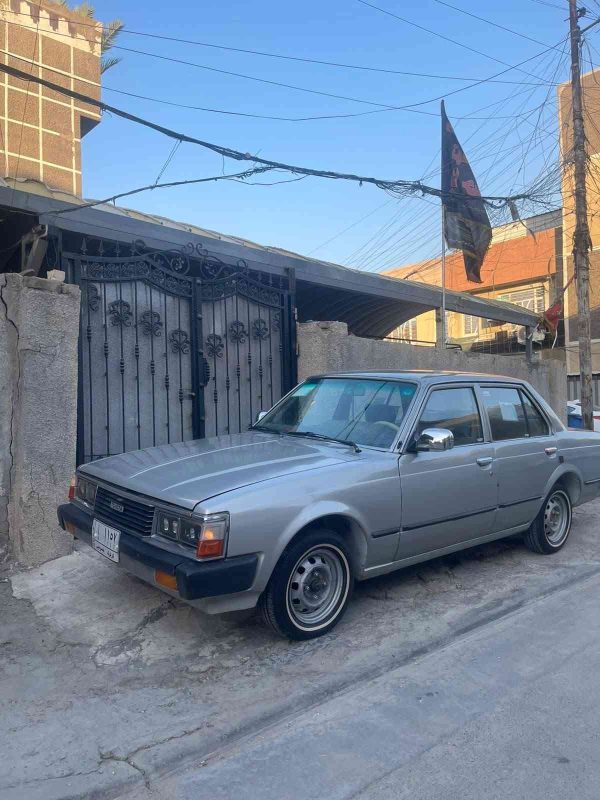 للبيع كرونه موديل ١٩٨١
سياره جديده وحلوه ومتعوب عليها 
مصبوغه عام رقم مميز تحويل مباشر 

كير محرك جديد اوتو محرك جديد 
نوزل تبريد ثلج تخم تاير صدر جديد 
داخل جلد كلش حلو 
ستيرن باور / سنتر لوك / تشغيل عن بعد جميع كهربائيات ع بلد كلوب مابيها نقص للعافيه لصير من نصيبه سعرها ٤٥ ورقه 

مكان بغداد / حي البنوك 

للاستفسار ***********
