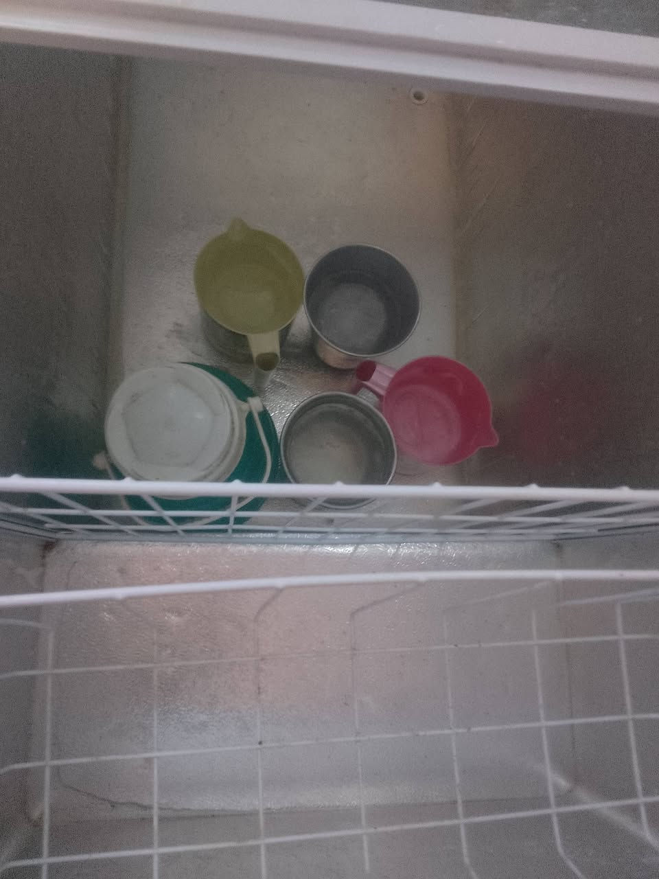 مجمدة • جديدة • مجال بسيط