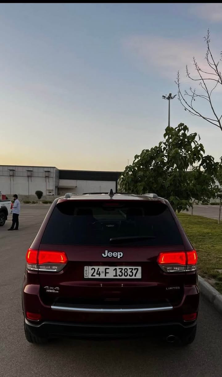 Jeeb Grand Cheroke 2017 LIMITD
كشنات جلد الأمامية كهربائي و تدفئة 
جيب 2017 مواصفات LIMITED كفالة عامه امريكي✅
حتى دعاميات ابيع بدون صبغ ماشية 88 الف بدهوك🌍
باسمي تحويل فوري مكفولة من (كير/محرك/الخ…)💯
فول فول مواصفات كلين تايتل 
تحويل وكالة غرامات ب شرط
سعرها بلاش ب ٢١٨$ ورقـــة و مجال 
للمزيد من المعلومات اتصل على هذا الرقم 
(***********) سميل, دهوك

