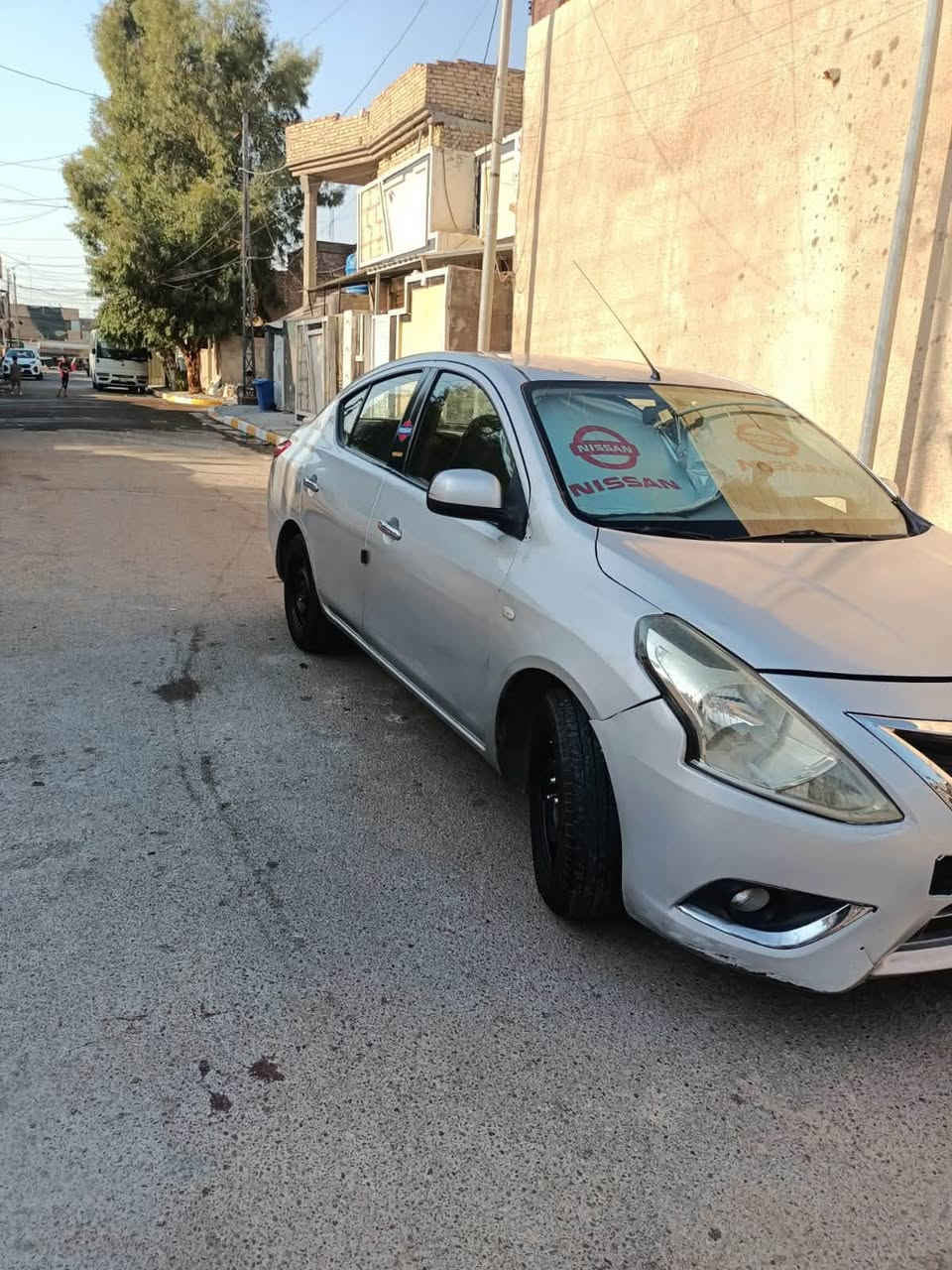 سني هندية 13 بليتة زرگة
سيارة جاهزة محرك وكير خير من الله 
تخم تاير 
باتري جديد 
صدر جديد
تبريد ثلج 
حادثها 
بيبان 2 صبغ  وجاملغ جهة السايق 
سعرها 58  
مكاني بغداد 
رقمي ***********
