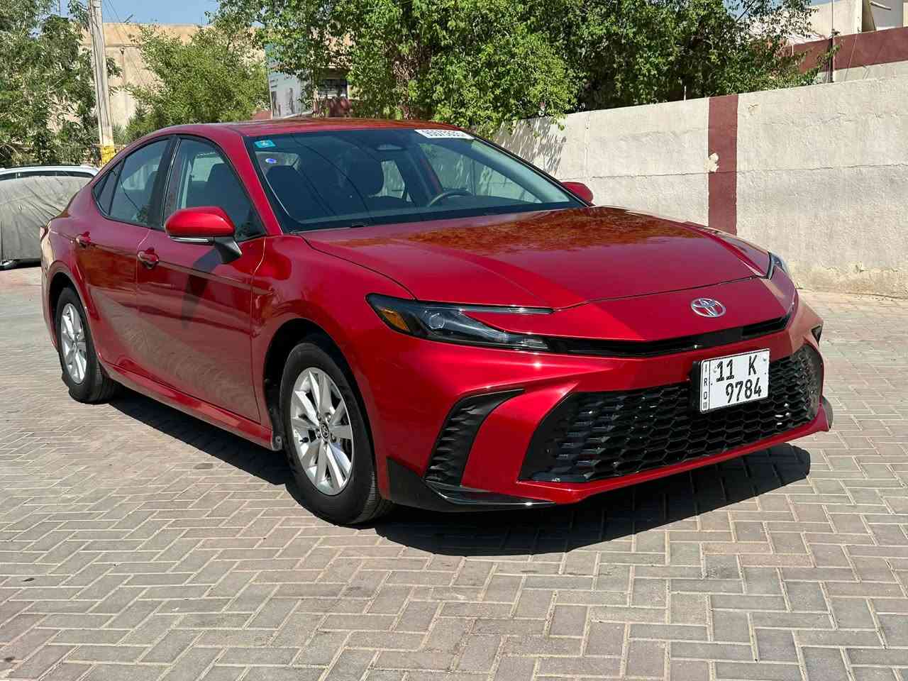 سلام عليكم
كامري 2025 هايبرد رقم بغداد مميز باسمي 
ماشيه 8 الف زيرو 
مواصفات le

محرك 2500 هايبرد 

شاحن وايرليس

بصمة

داخل مخمل
لايت LED
فووول رادارات

تحكم ستيرن جهتين

وباقي المواصفات معروفه

حادثها بنيد صبغ وباب صبغ 

سعره 205 

مكانها بغداد حي العامل 

للاستفسار ***********
