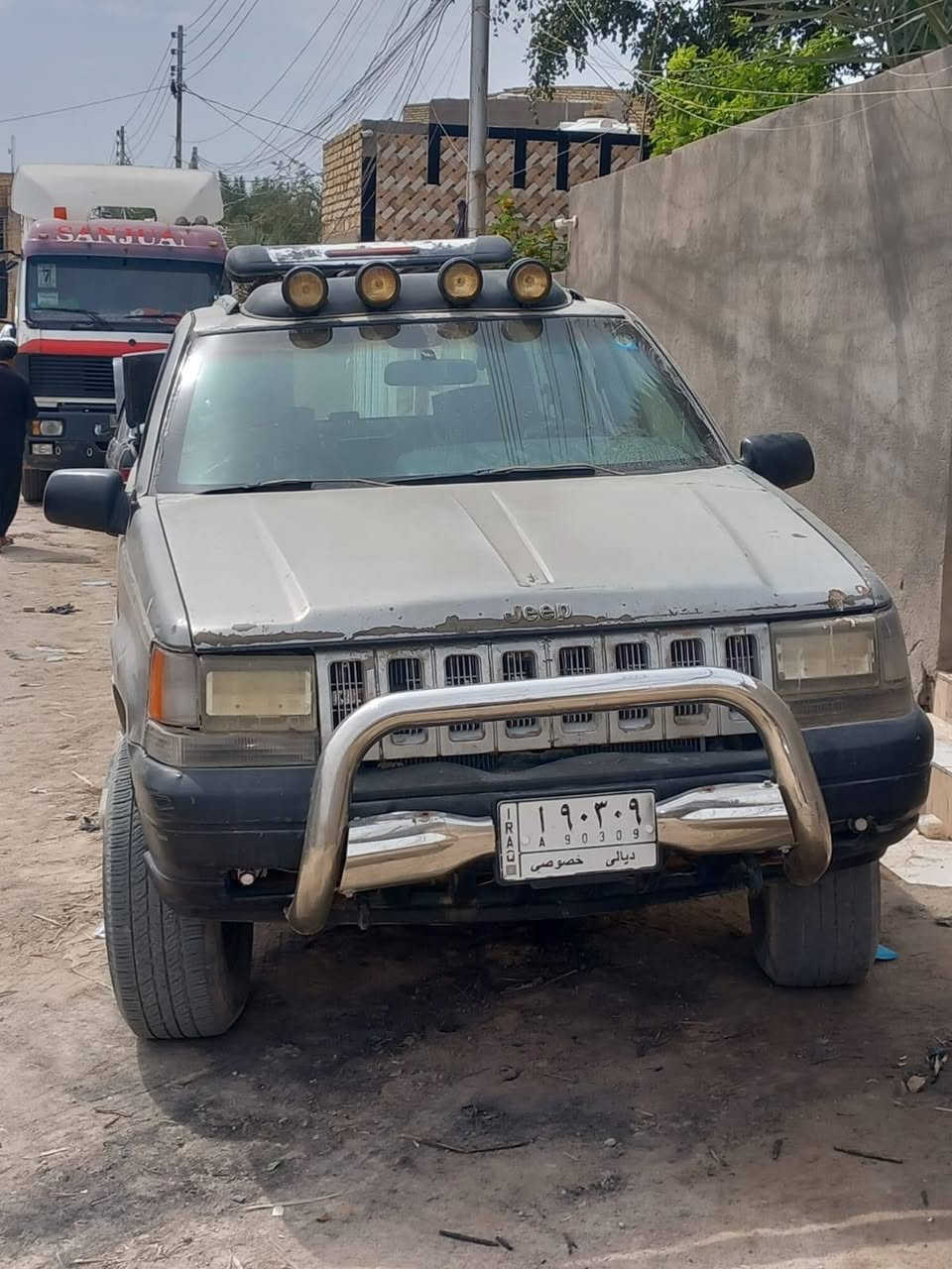 جيب شيروكي موديل 1997 محوره محرك وگير بطه رقم ديالى مشروع وطني صاحب السنوية بالنجف  وابو الوكاله بسوق الشيوخ سنوية 2027  ***********
