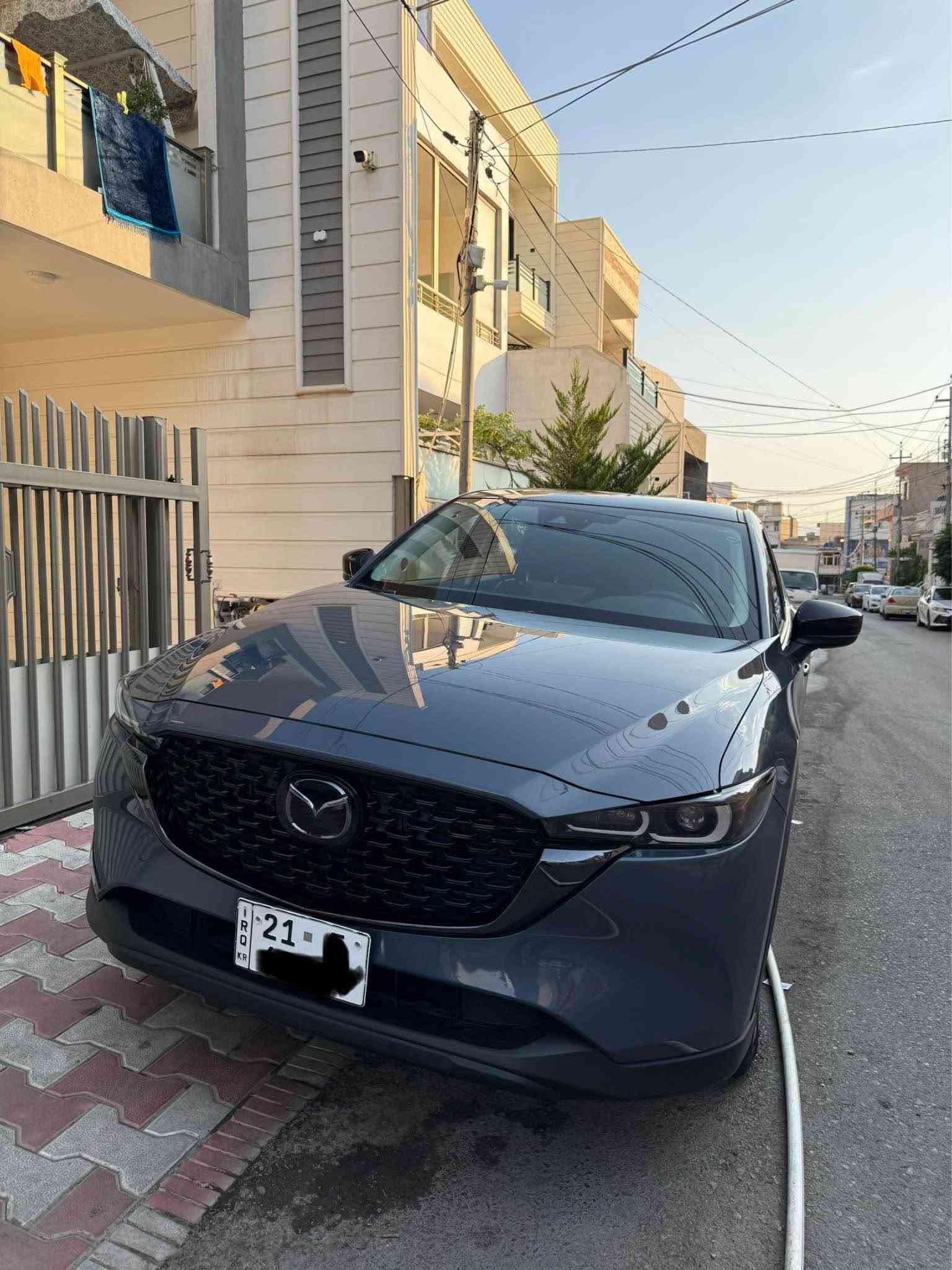 بەناوی خوای گەورە 

Mazda. CX5.  ٢٠٢٣

مواسەفاتی فوول.  ویل ڕەش و ئاوێنە رەش بیلادی
ڕەنگە مەرخوبەکەی مازدا

ڕادار
شاشەو کامێرا 
کار پلەی
سلاید
دەبل ئەکسل ٤*٤
کامل تەحەکوماتی سەر سوکان 
کوشن جلد و هتەر
کوشن. خەزن 
زۆر موسەفاتی تر.   

سەیارەی مالەو هی مەعرەز  نیە.   ٢ پارچەی سنوقو چەمەلخ بۆیاخە.  پێشی کەپسە ئیرباگ هەمووی بەشەرت.   

کامل ڕادار و کارەبای ئیش ئەکا.  گێڕ مەکینە هەمووی بە شەرتی فەحس ٢١٥ گەڵا پێ دراوە ئیستا ئیشمان بە پارەیە.  ⭐️١٧٢ 💰گەڵا داوا ئەکەین و مەجال
 
سەنەوی و رەقمەی تازەیە بەیانی بیکە بە ناو خۆتەوە.   
سەیارەکە لە سلیمانیە.    جوابی مسسج نایەمەوە تیل بکە   *********** السليمانية, العراق
