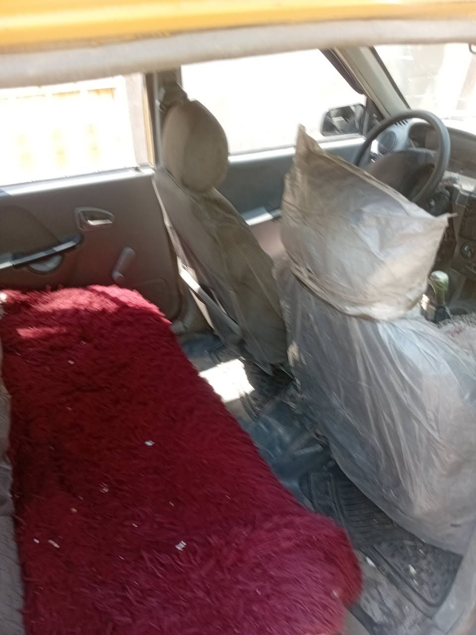 السلام عليكم سايبا ١٢ كير محرك ناعم بس تبخير تخم تاير بيه نقوصات بسيطه مصفره هيءه وغرامات سنويه ٢٨ شرط التحويل السعر ١٧ بيه مجال بسيط بغداد الزعفرانية *********** بي وتساب
