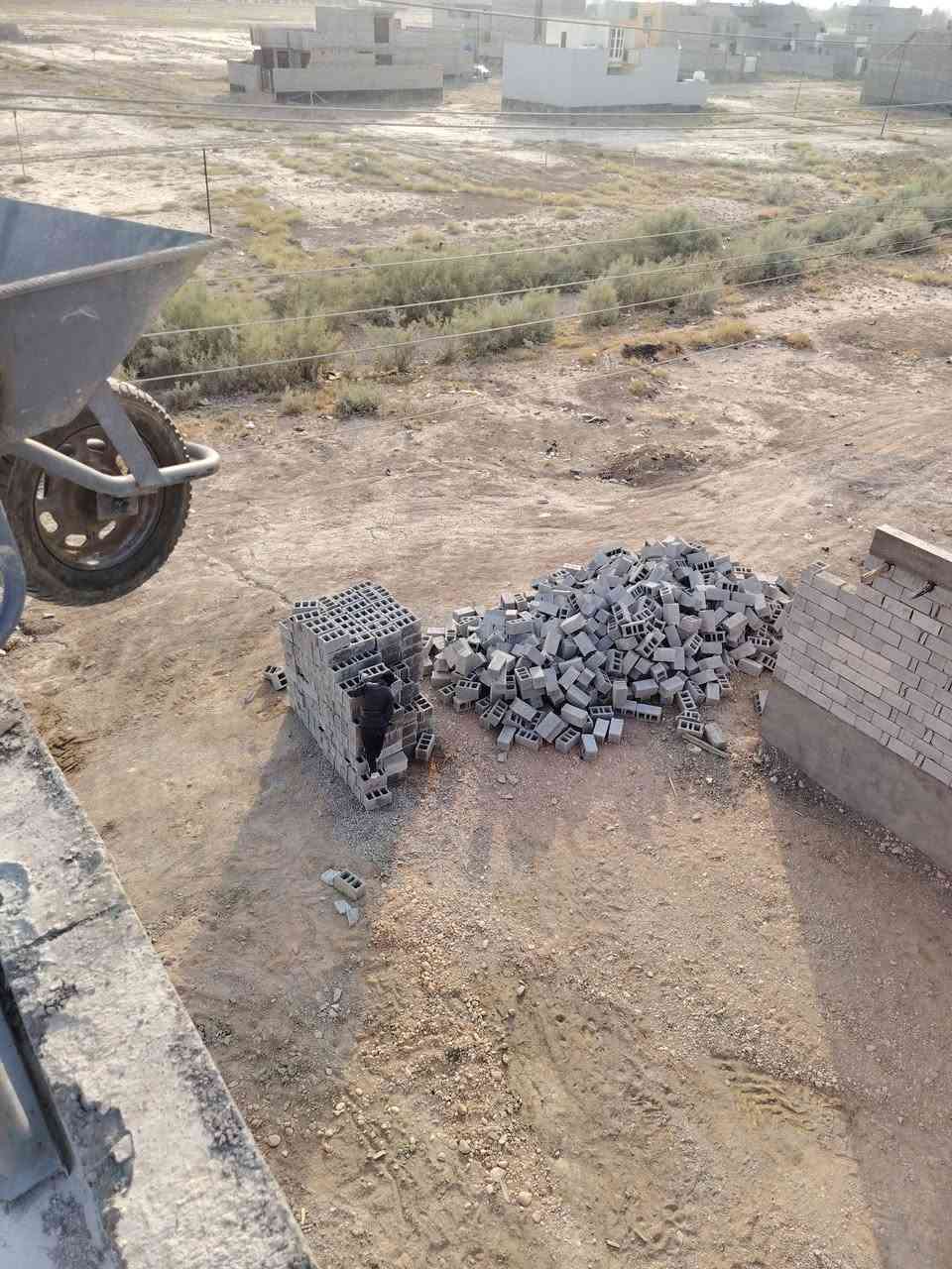 يالله ونج تصعيد مواد البناء + نشر بلوك + نشر طابوق +تنضيف بيوت +تدخيل سبيس + تعديل تراب + جميع مواد البناء بنسب الاسعار مكاني بلدروز ***********
