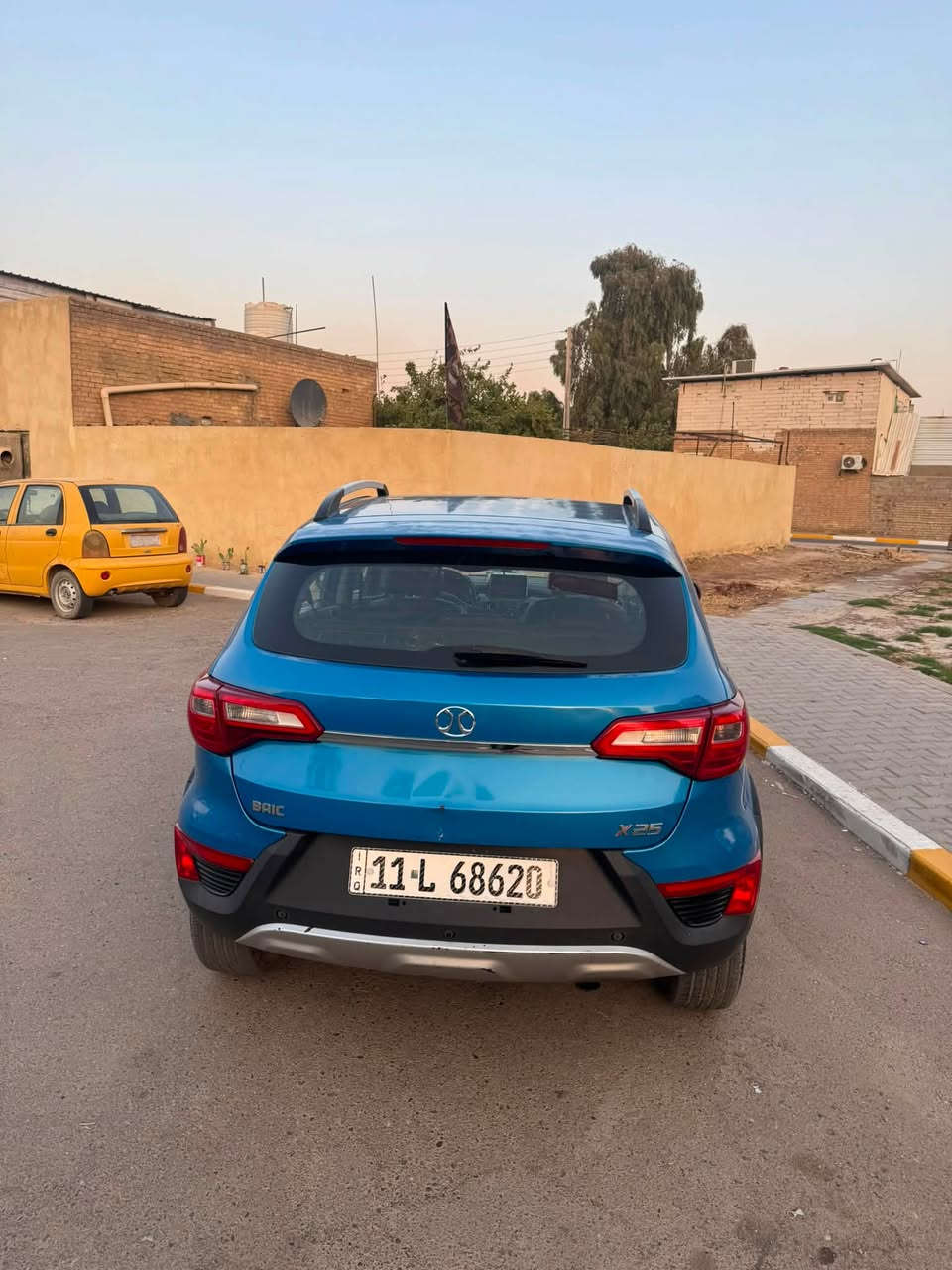 للبيع بايك x25٢٠١٩ رقم بغداد هزة وسنويه جدد مكفوله كفاله عامة عدا جراد بالقمارة  ولبنيد كير مكينة تبريد خير من الله ماشية ٧٢  السعر ٧١ وبيها مجال بسيط جداً  مكاني بغداد تقاطع المصافي ***********
