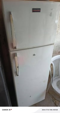 ثلاجات • نظيفة • نجف