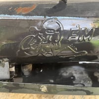 صالنصه FM للبيع اصليه قطرة لحيم مابيها جداً نضيفه قيم واخذ مكاني بغداد...