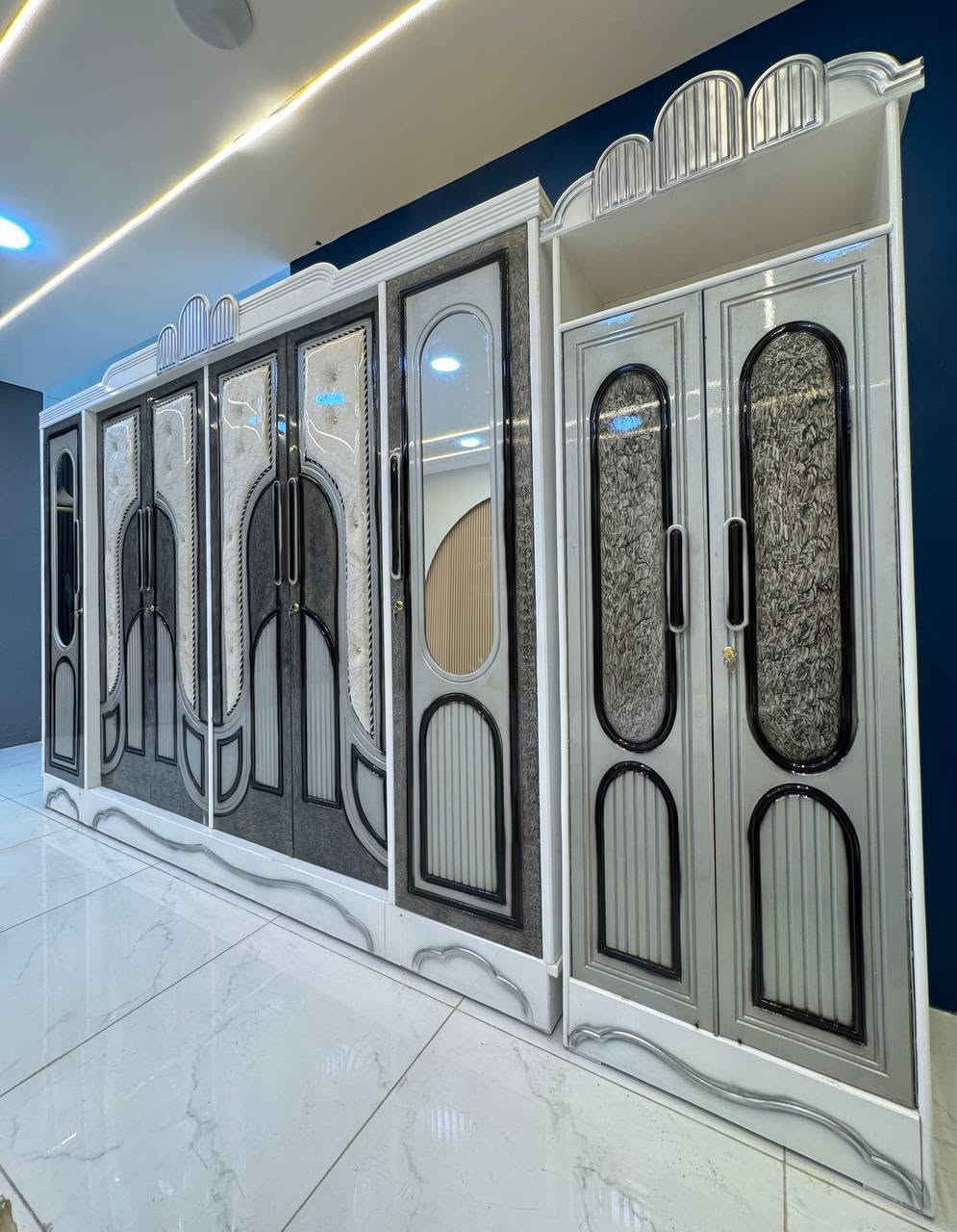 غرفة مرمري • ٧ قطع • دولاب ٦ باب