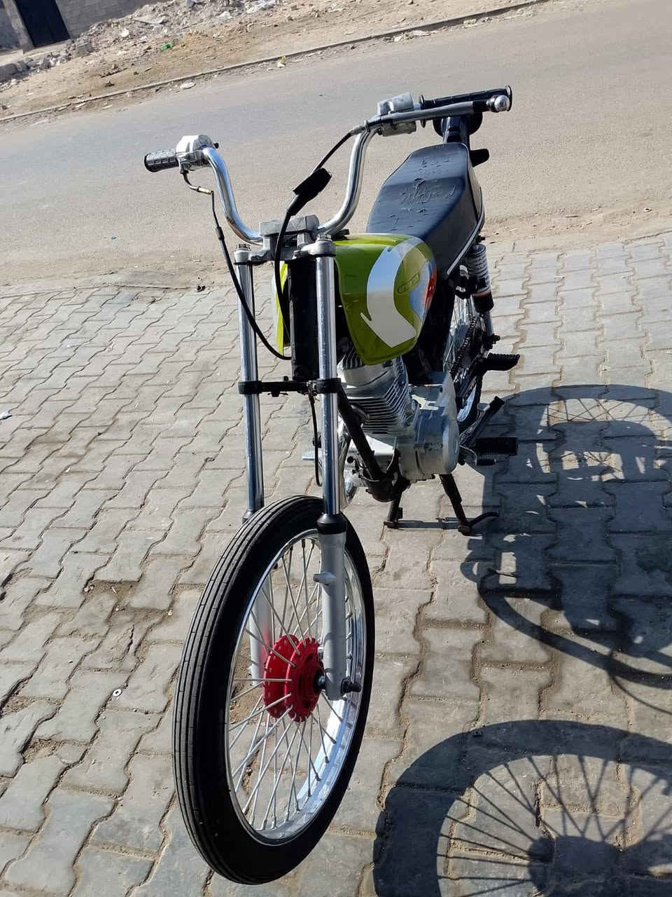 سلام عليكم دراجة نامه شلامجة أدوات ب450 وبيهة مجال مكان بصره الامن الداخلي *********** متواجد وتساب
