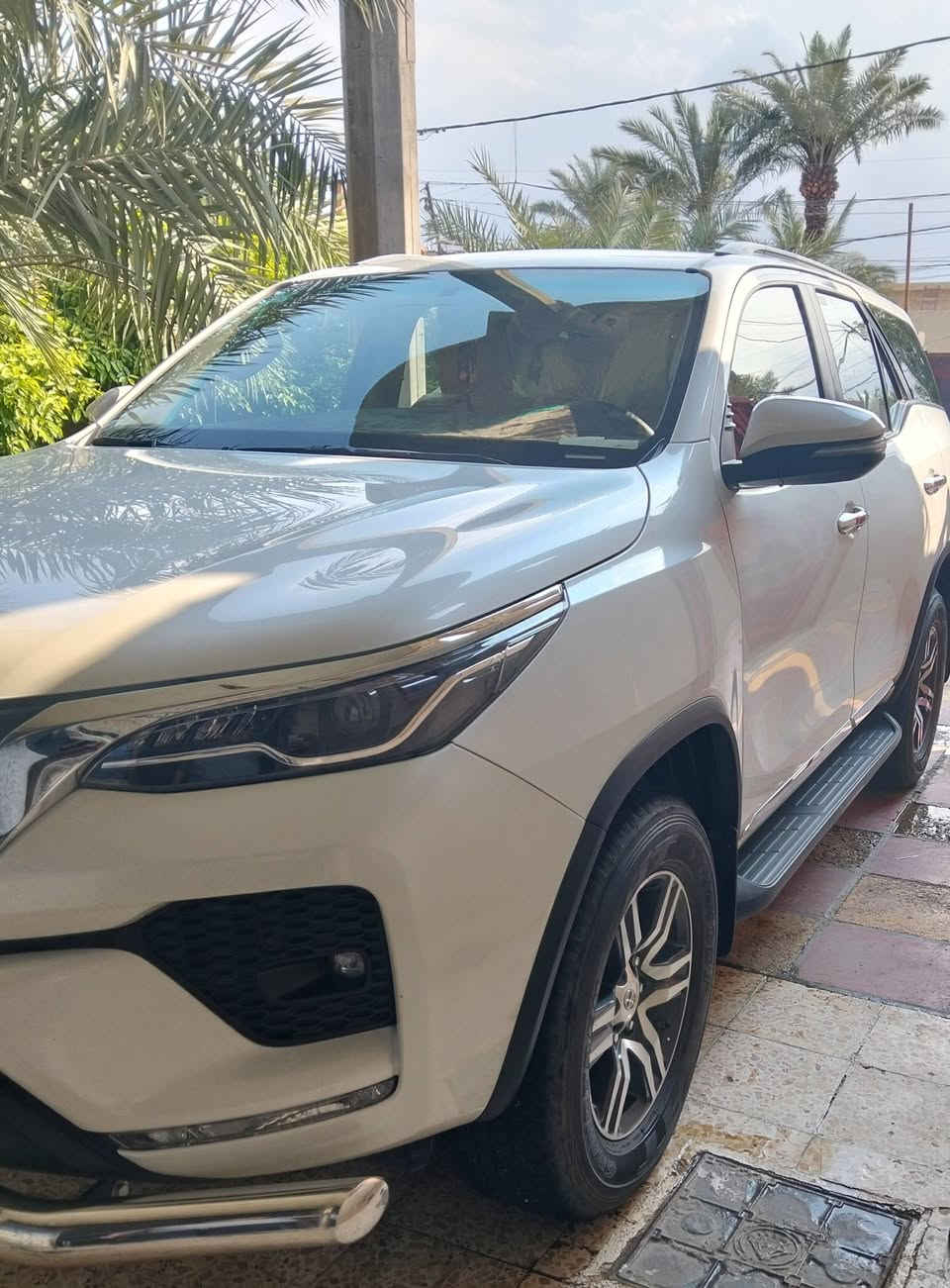 فورتشنر ٢٠٢٣ رقم بغداد فول مواصفات
فول مواصفات  

اربعة سلندر / فور ويل 4X4 / بصمة / شفتات ستيرن / دفلوك / صاجات داخلية / شحن وايرلس/ دفلوك / بصمة ابواب و صندوق خلفي / تبريد بيانو / ثلاجة بالدشبول / بروجكترات أمامية شركة / حساسات امامية و خلفية / كاميرا خلفية / مري شفط / ….. الخ 

مكفولة من الصبغ و البارد دوشمه جلد درجه اولى سياره جاهزه 

ماشيه ٤٠ الف 

السيارة بأسمي 290$وبيهه مجال 

 

موجودة في بغداد     ***********
