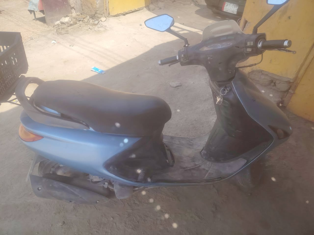 سلام عليكم دراجه لبيع نضيفه كلشي شغال بيه مكاني ديوانيه الحمزه الشرقي مكلف بنشر سعره 400وبيه مجال لشراي رقم راعيه وتصل ***********

