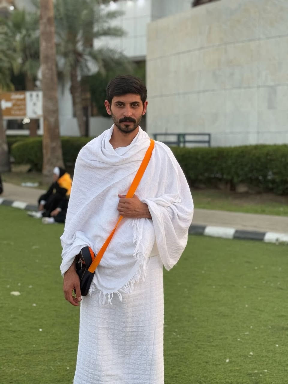 بسم الله الرحمن الرحيم 
تعلن شركة اجنحه الحرمين للحج والعمره 

عمره شهر ربيع الاول
الأنطلاق يوم 17/8/2026

مدة الرحلة 10 أيام 
عرض خاص عرض خاص 

بسعر 700الف فقط شامل جميع الخدمات

يشمل البرنامج ⬇️ 

1️⃣النقل عن طريق باصات حديثة 

2️⃣فنادق قريبة من الحرم النبوي المركزية ومكة محبس الجن

3️⃣ثلاث وجبات أطعام بوفيه مفتوح 

4️⃣مرشد ديني ومتعهد يرافقان الرحلة 

للحجز والأستفسار 📞 ***********
