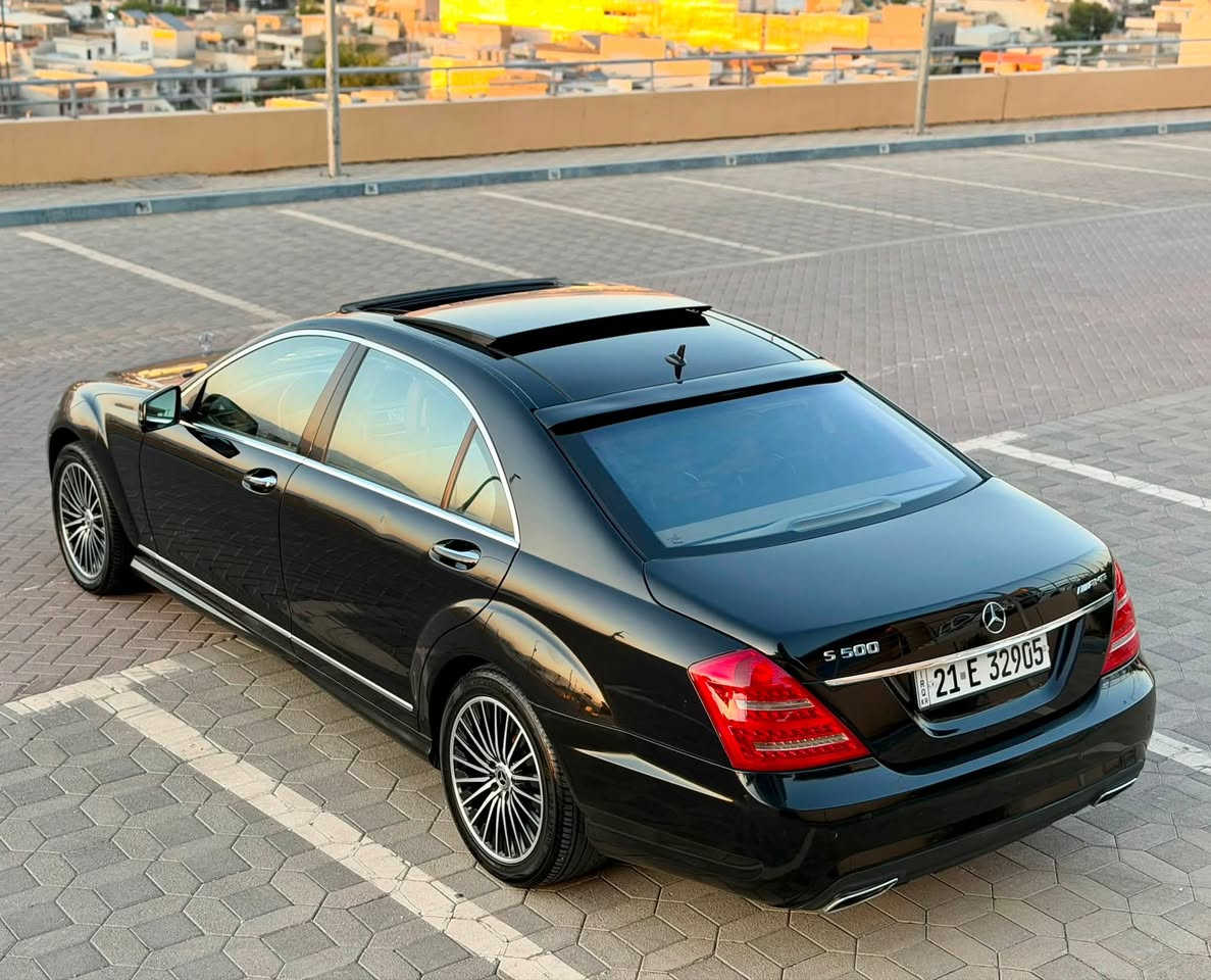 السلام عليكم
مارسيدس S500 خليجيه فول الفول
 اصل 2010 
رقم سليمانيه بأسمي 
هزه جديده رقم جديد
موصفات معروفه 500  
لارج 
دبل جام 
داخل عسلي بالكامل 
تبريد 3 قطع 
دبل ماوس أبواب وصندوك شفط 
جنطه كهرباء
تخم تاير عليها جديد
صدر خلفي امامي جديد 
بلوتوث 
لايت ويا الستيرن يفتر 
كأمره خلفيه بلاديه 
مري شفط وقلاب 
بانوراما 
سياره جديده بمعنى الكلمة 
صبغ دعاميات فقط 
كشنات خلفيه أماميه تدفئه وتبريد 
فول الفول مواصفاتها 

مكاني سليماني

السعر (203) وبيها مجال جدا بسيط
***********

