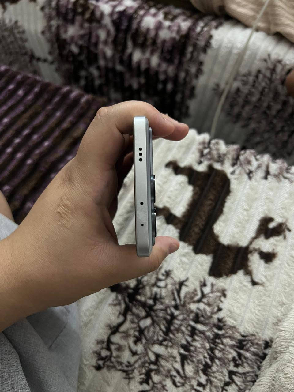 بوكو X6برو جديد نضافه 99%كامل ملحقات رقم الهاتف/***********موجود بي واتساب السعر 325وبي مجال بصيط جداً مكان حله

