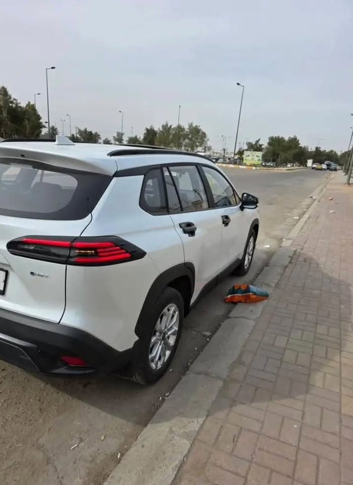فرونت لاندر  2025 شكل 2026 الشكل الجديد
Fortlander 2025
مكفولة كفالة عامة فقط بيع 
عليهة بولارايز  كامل ب ٣٠٠$
فتحة سقف 
تبريد قطعتين
رادار 
حساسات
كامرة 
داخل مخمل
عدسات زينون بلادية
لدات خلفية 
 اوتو هولد 
قيادة ذاتية ومثبت سرعة

للاستفسار *********** 
 رقم الهاتف 
السعر 32.500
