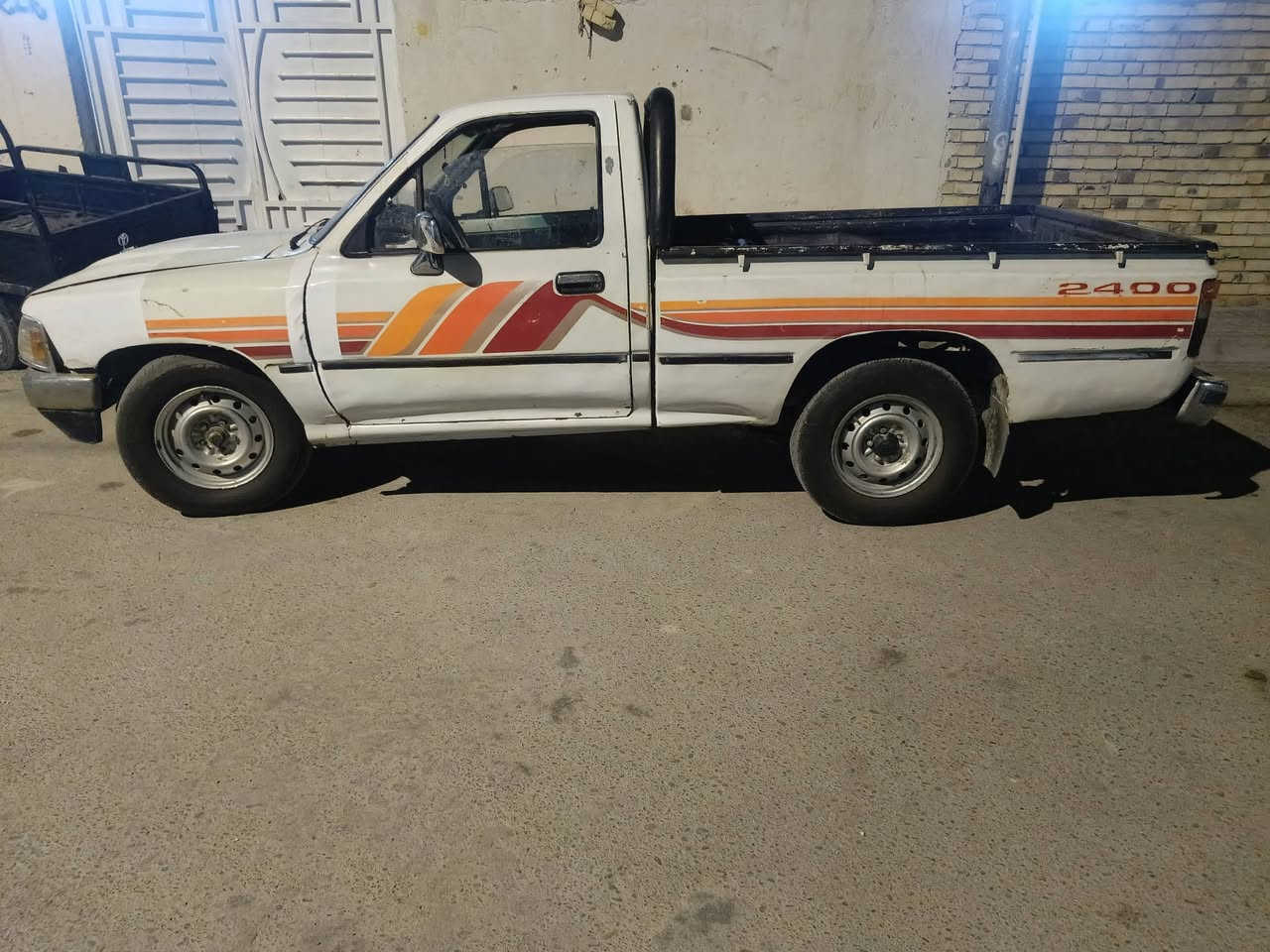 بيكم تيوتا تك موديل 93مشروع وطني رقم قادسيه كير ومكينه وشاصي نضاف تخم تاير جديد كهربايات شغاله
 مكان السيارة العمارة ميسان السعر 37 بيه مجال كلش قليل حق الجيه مال بيع مستعجل شراي فقط اتصل 
رقم الهاتف ‏‪***********‬‏
