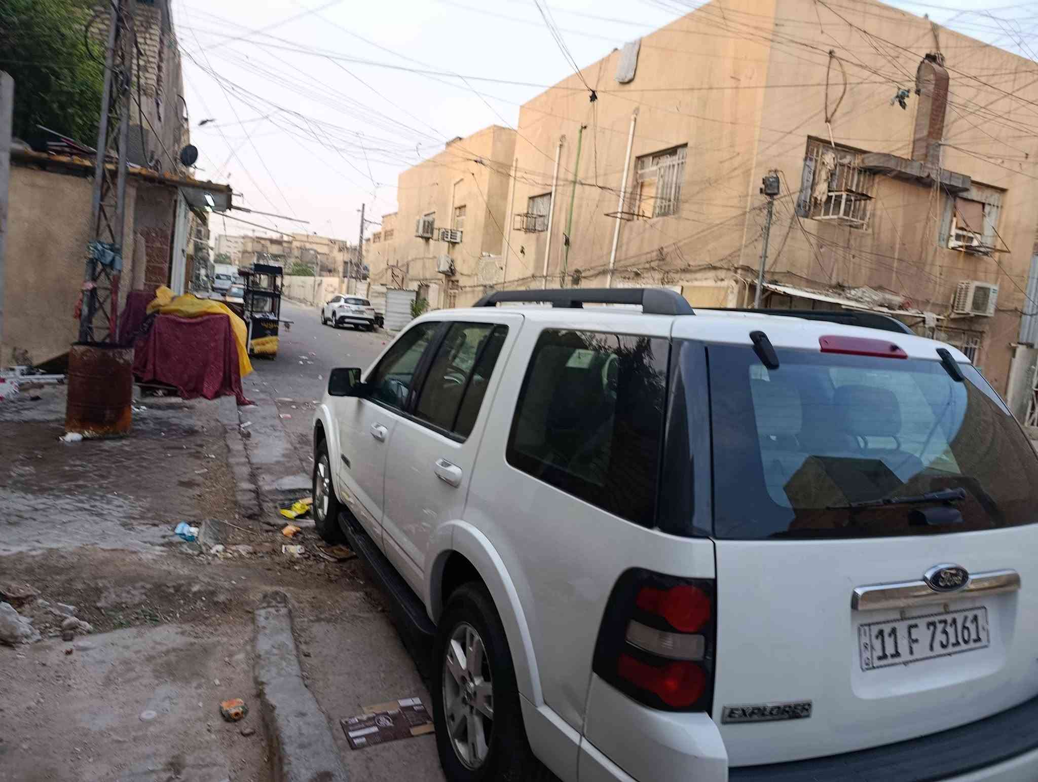 اكسبلور ٢٠٠٨ • جاهزة • مجال بسيط