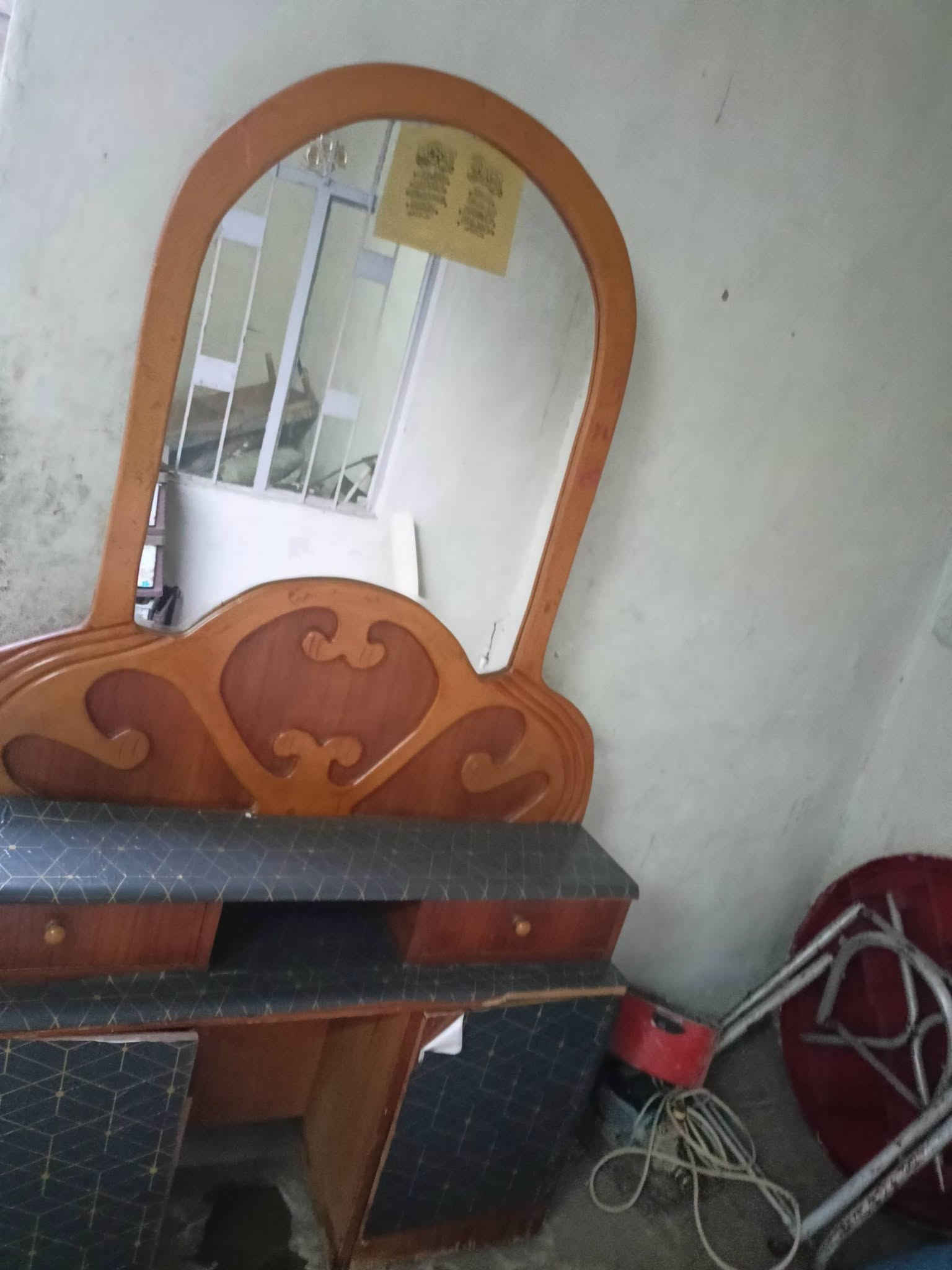 اغراض للبيع • غرف نوم • اثاث