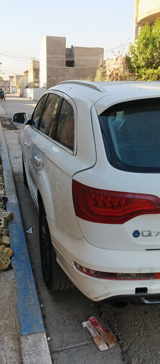 للبيع  اودي Q7 خليجي فول موصفات
اودي2011 Q7 S-line Quattro  فول مواصفات ١/١

خليجي وكالة شركة سردار 

محرك سته سلندر V6 3.0L محور VVT

سيارة حيل حلوة

مواصفات فول 

{ 5 بصمة - دبل پانوراما - رادار - ثلاث بردات بلاد - داخل بيجي - صندوق كهرباء - ٣ پردة - ماوس - ٧ راكب - كشنات تدفئة و تبريد - كشنات جلد - كشن و ستيرن كهربا و خزن - سيدي بوكس - تبريد مركزي - كامرة خلفية - حساس خلفي و امامي - لايت ليد - ڤوليوم - تحديد سرعة - وبعد هواي كلش مواصفات متخلص سيارة بيها  صبغ جاملغ خلفي فقط بيها كم رصعه ومكان بارد صغير الباقي مكفول كير محرك

حداديه كهربائية تخم تاير كل بلدي وشغال خير من

الله العنوان بغداد السعر 65

هاتف☎️ ***********
