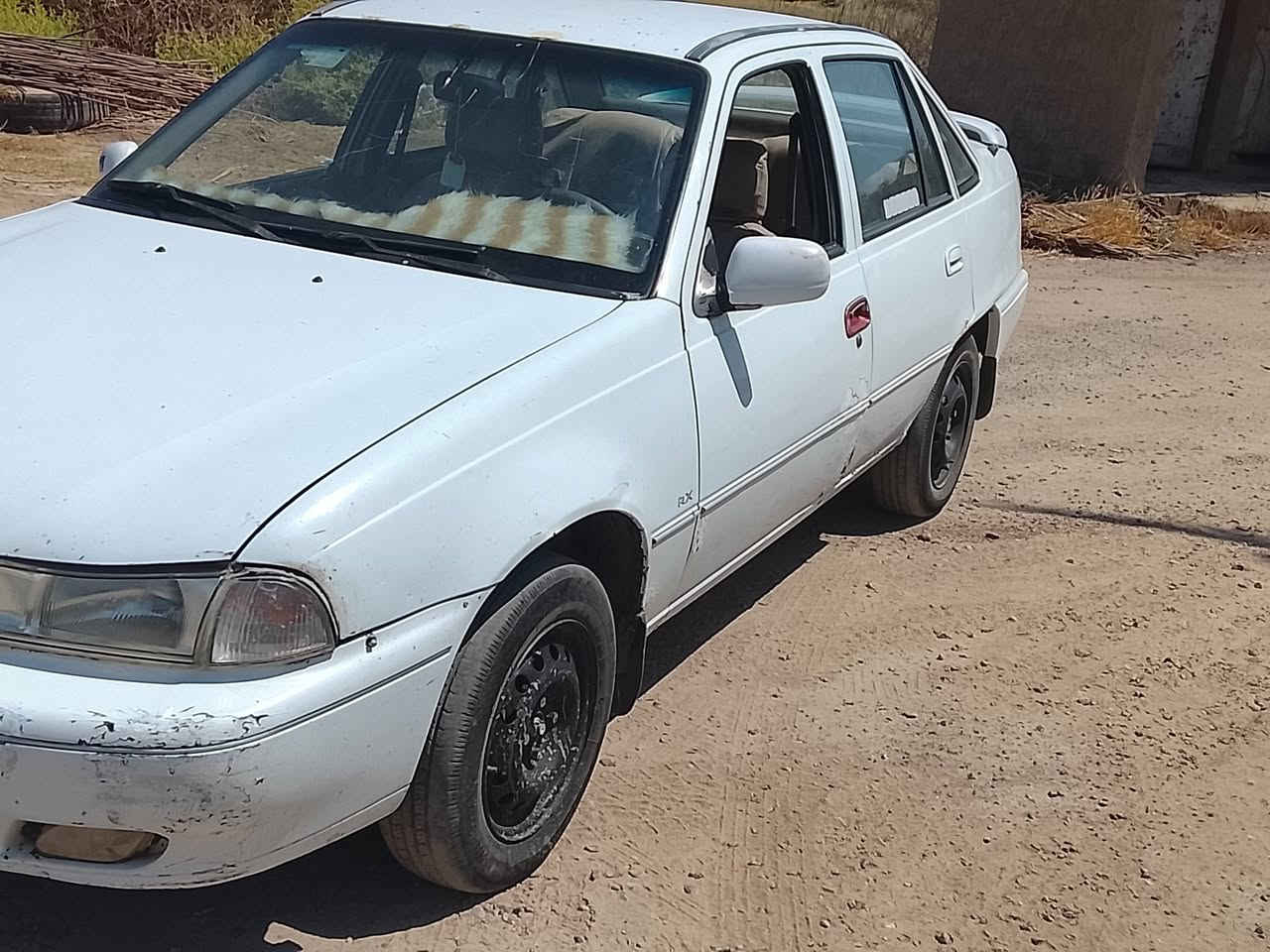سياره سلو للبيع موديل 96 بغداد سياره جاهزة مكينه وكير و كهربائيات كله شغاله السعر 26 وبيه مجال العنوان المحمودية طريق دولي مقابل جسر 4 ***********

