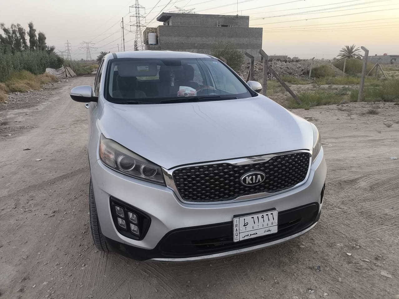 للبيع سورنتو وارد امريكا رقم بغداد مكينه 2400بدون صبغ حادثها جاملغ امامي نفسه سياره جاهزه للاخير مكانها حله قرب العلويه شريفه بنت الحسن السعر 130اتصل***********
