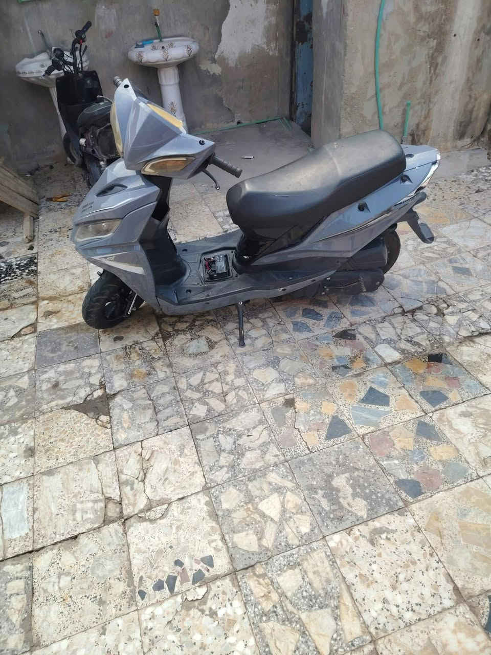 سلام عليكم جامبو موديل 22 نضيفه شغاله ماعايزه شي هاذه رقم صاحب الدراجه *********** 👉
