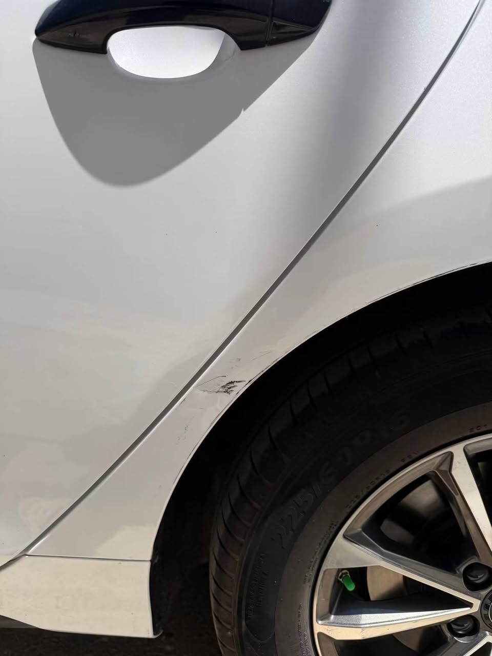Byd destroyer 25
ماشية 22 كم سيارة نظيفة وجاهزه بيها طخات اثنين وكسر بعطر الدعاميه بسيط يتصلح سيارة كل المذكور يرادله تعديل بسيط سيارة مكانها بصرة 
17500 د. ع
***********
