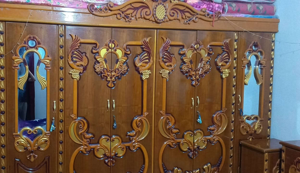 سلام عليكم 
غرفه نجاره مستعجل على بيعتها 
650 دوشك هدية 
‏‪***********‬‏
