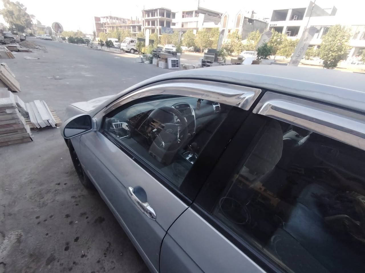 كيا سبكترا 2007
رقم انكليزي
تدفئة تبريد  محرك مكفول  ترايك وين ماتريد
بيها جراد ب امكان موضحة  بل صور 
مكان تقاطع القدس
*********** بعقوبة, ديالى
