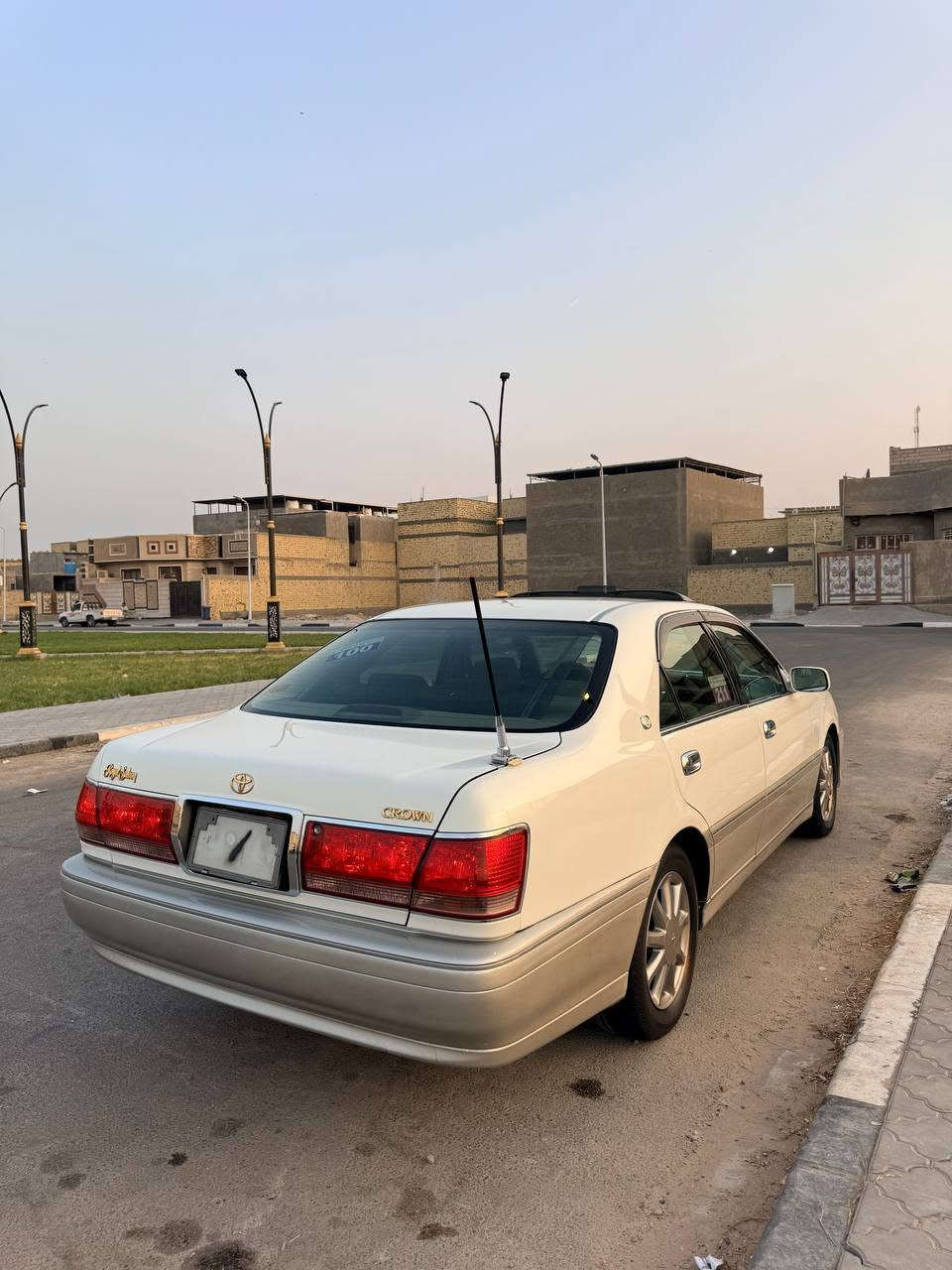 كراون • ٢٠٠٠ • نقل جثه