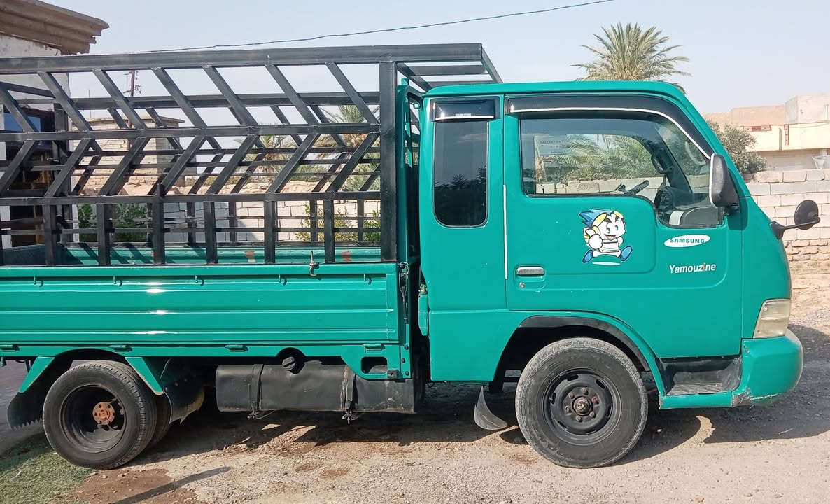 السلام عليكم سياره سامسونك مديل ٢٠٠٠رقم دولي تحويل مباشر مصبوغة جمالية بدون حادث العنوان سامراء السعر ٤٥رقم ***********
