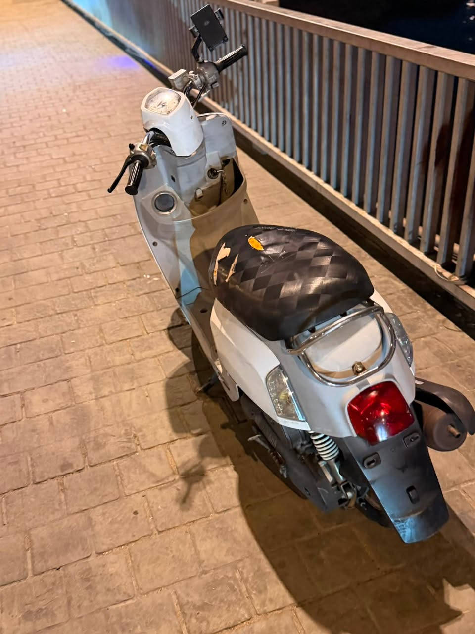 ماكس بوليس للبيع دراجه مكفوله مصارله شهرين من نازله رمبه لتواصل او الاستفسار اتواصل على هاذ الرقم ***********
