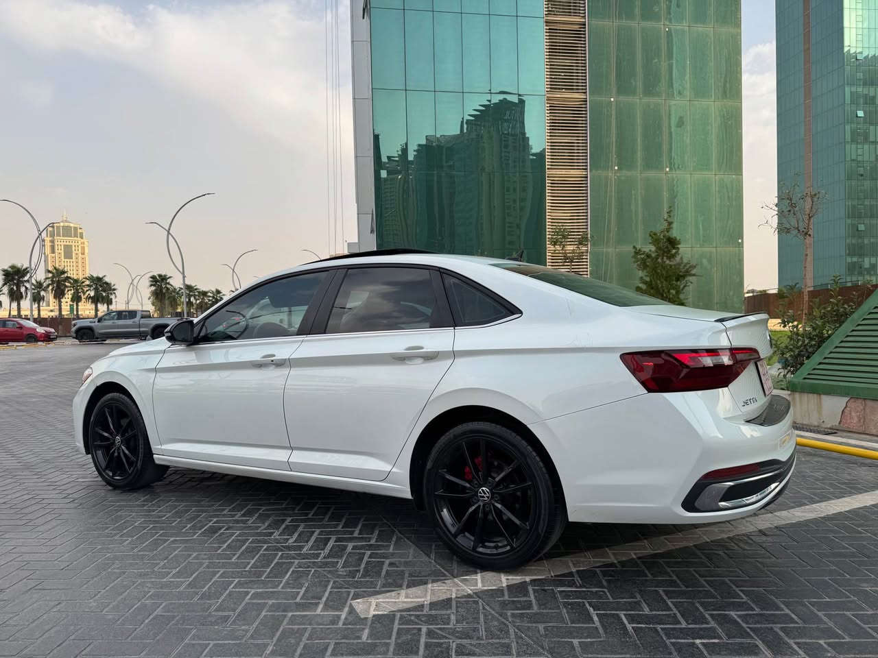 ماشاللة ماشاللة
Volkswageen Jetta 2024 
مواصفات highline
يانى مواصةفات وةكوو gli. Sel
پانوراما 
سيستم سةماعة bits
مةكينة 1.5 توربوو
كوشن سارد هيتةر كارةباى خةزن
رادار پيش و پشت خةتى جادة 
كوشن جلد 
شاشة گةورة گيچ اليكترونى 
دژبول 3 لةون
سوكان هيتةر
كوشنى دواوة هيتةر
بةسمة شةغال
لات زيون LED
ويل گةورة 
سةيارةكة زور زور پاكة سپى صةدةفى
جاملغ و دةرگاى دواوة سبوغة 
+ بونيت جاملغ سبوغة 
بةشةرتى ژورى نةبى بةوابة راديتة بةردى گزوز هةمووى بةشةرت
ارباگ بةس شانى سيستةمة باقى هةمووى بةشرت
گير مةكينة كارةباى تةقةو رةقة 1 دينار مةسروفى نية
ژمارة كاتية 
30,000 رويشتووة
نرخى 148 مةجاليكى زور كةم
ناونيشان اربيل
***********
*********** أربيل, العراق
