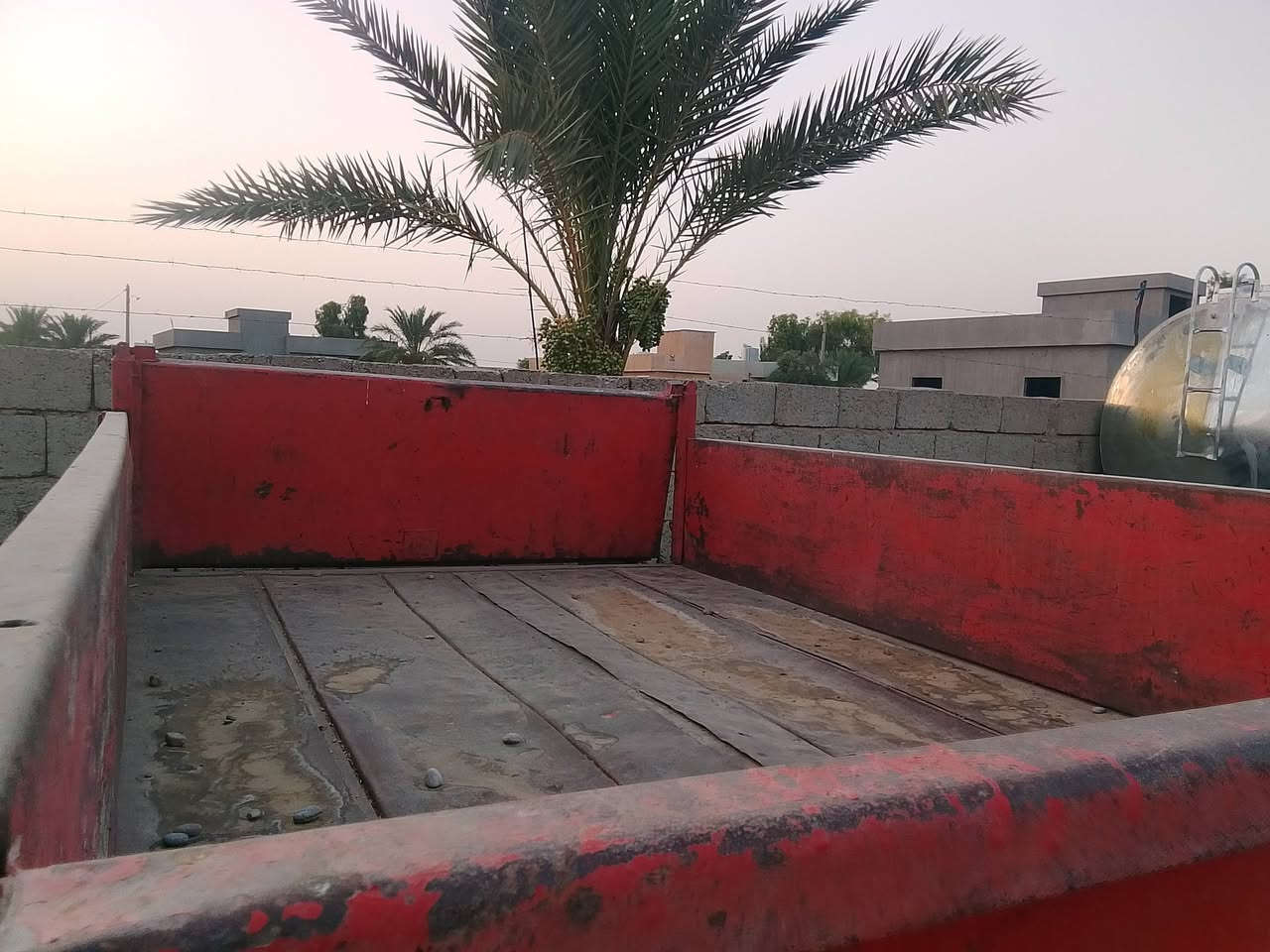 عربانة سكندرية تاير 16تخم جديد جك صوندة كلابة
طالب عليها مليونيين وبيها مجال

للتواصل ***********
