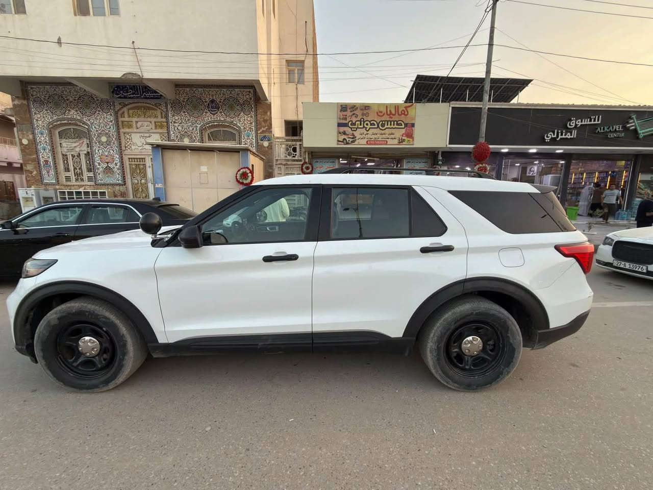 فورد اكس بلور بوليسي ٢٠٢٣

بيع سريع بسعر جدا جدا مناسب

الون: ابيض

الوحات : بغداد 

تحويل ثاني يوم

الضرر: تقرير غرق تعمل وتسير من امريكا . بدون حادث

تبريد قطعتين

عداد مسافة 88km

الموصفات: شاشه كبيرة أندرويد *كامره دواره*شاشه اعطار*حساس ضغط الاطارات*منفذ يواس بي*سايد بريك دكمه*تبريد ثلج مناخين ايمن وايسر*سويج

السياره:AWD فور ويل دفع رباعي

المكينه: 6v سلندر ٣٣٠٠ تعلس بانزين عادي خزان الوقود ٧٠ لتر

الكير :١٠ سرعات تعليك

لايت بوليسي ٦ عدسات دوار

كشنات كشن سائق كهرباء الكشنات الخلفيه اسود جلد قلاب 

السياره جاهزه من كلشي مابيهه اي نقص

 الشراي يتصل ***********
