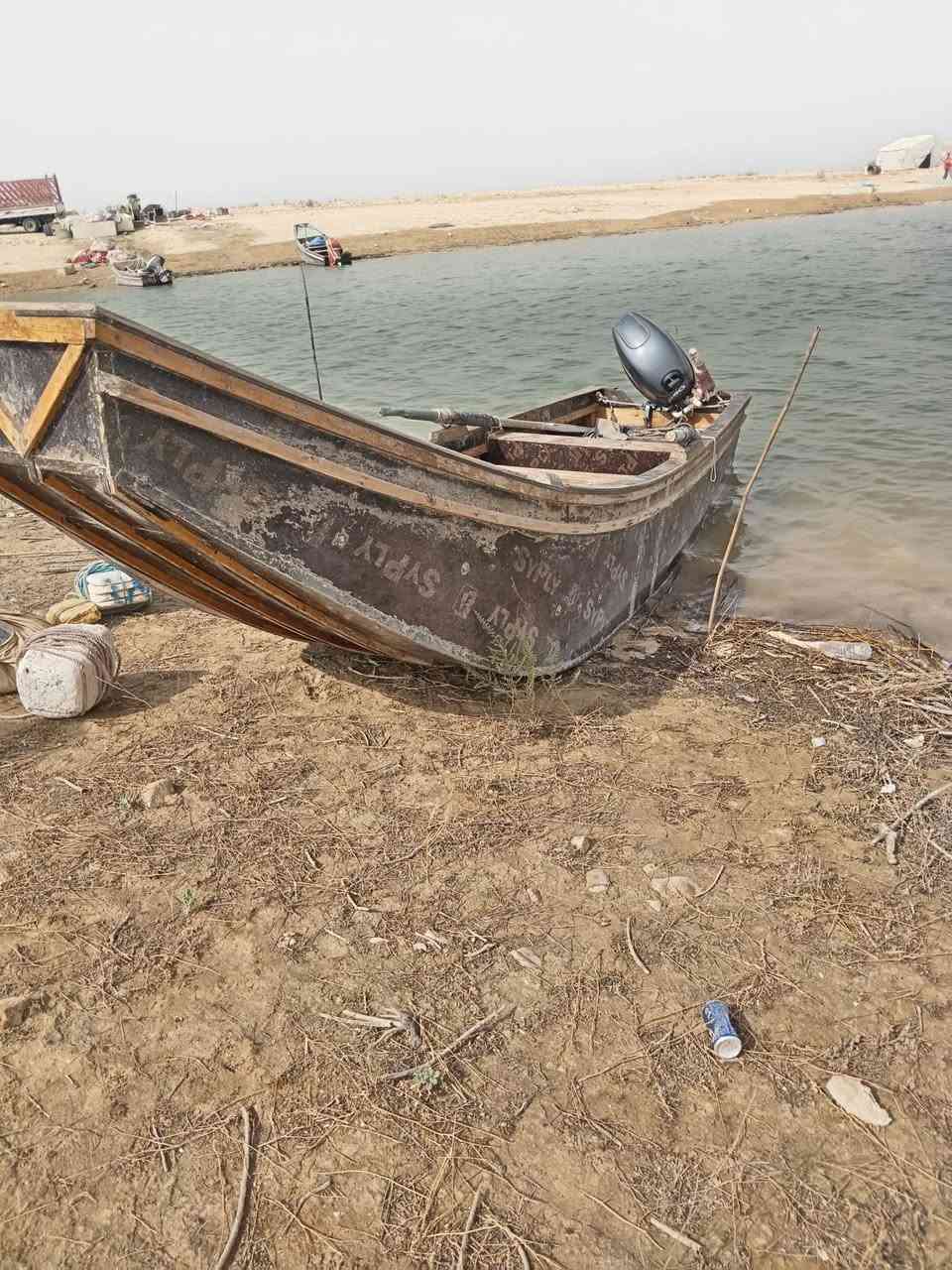 لادينه • مكينة ٤٠ • محرك شرط