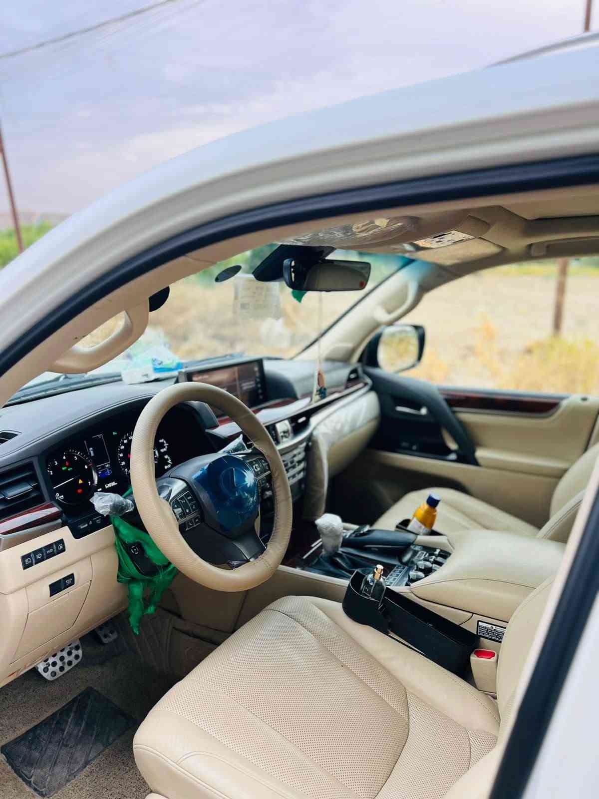 لكزس LX 570 • ٢٠١٨ • ماشي ٥١ الف