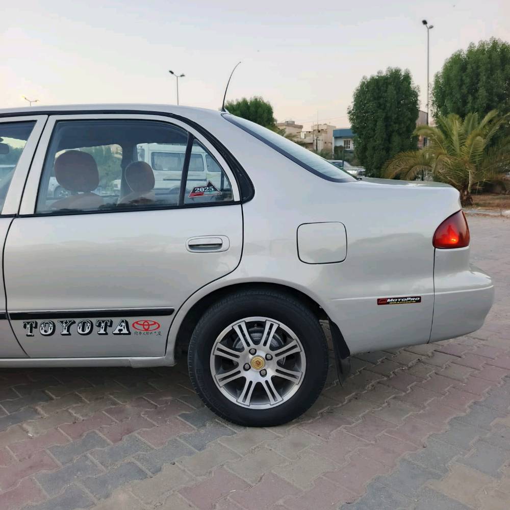 السلام عليكم (( للبيع )) 

كورلا موديل 2000 نظيفه جدا يسرا بلاد رقم بغداد انكليزي سنوية وهزه جديده باسمي شرط التحويل مباشر 

كير ومحرك جديد مال حاوية اقتصاديه بالصرف صدر ورا وكدام بحاله جيده جدا والتبريد ثلج 🥶 غرفتها كلش نظيفه والبطاين جديده دوشمه جديده والارضيه جلد كهربائياتها كلها شغاله مابيها ولا كلوب ميشتغل 

ريمونت فتح الابواب + الصندوق تخم تاير جديد ويل كب رياضي صبغتها فرن درجه اولى جديد على ايدي لان صبغها جارد والتراي مفتوح وين يعجبك 

السعر :- ٦٣ ورقة وبيها مجال للطيبين 
العنوان :- بغداد الكاظميه 
الاتصال :- *********** 

السياره كلش حلوه ومرتبه وبالحقيقه احلى من الصور والي تصير من نصيبه احول السياره مباشرة مابقيها باسمي ربي يحفظكم